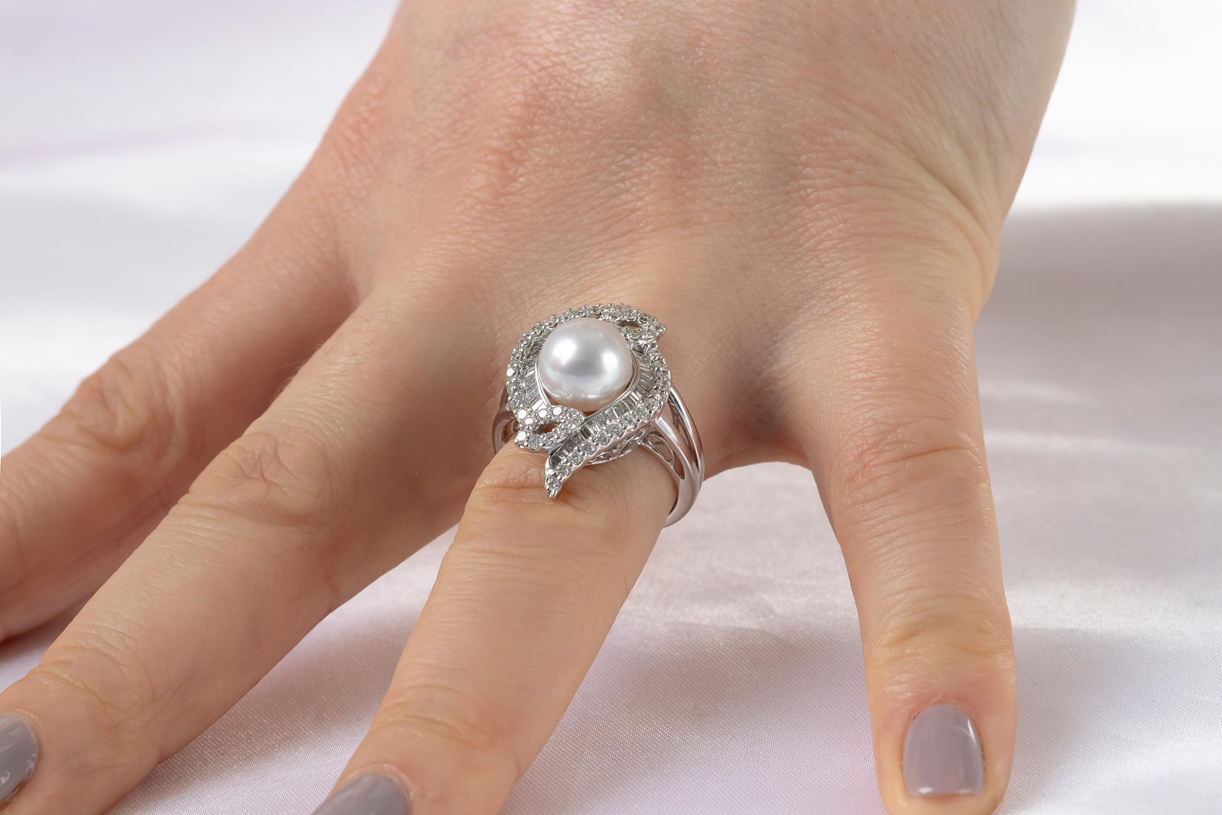 Women's Yoko London South Sea Pearl and Diamond Ring in 18 Karat White Gold For Sale