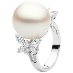 Bague en or blanc 18 carats avec perle des mers du Sud et diamant marquise Yoko London