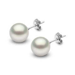 Yoko London South Sea Pearl & Diamond Classic Necklace & Earrings in 18K Gold