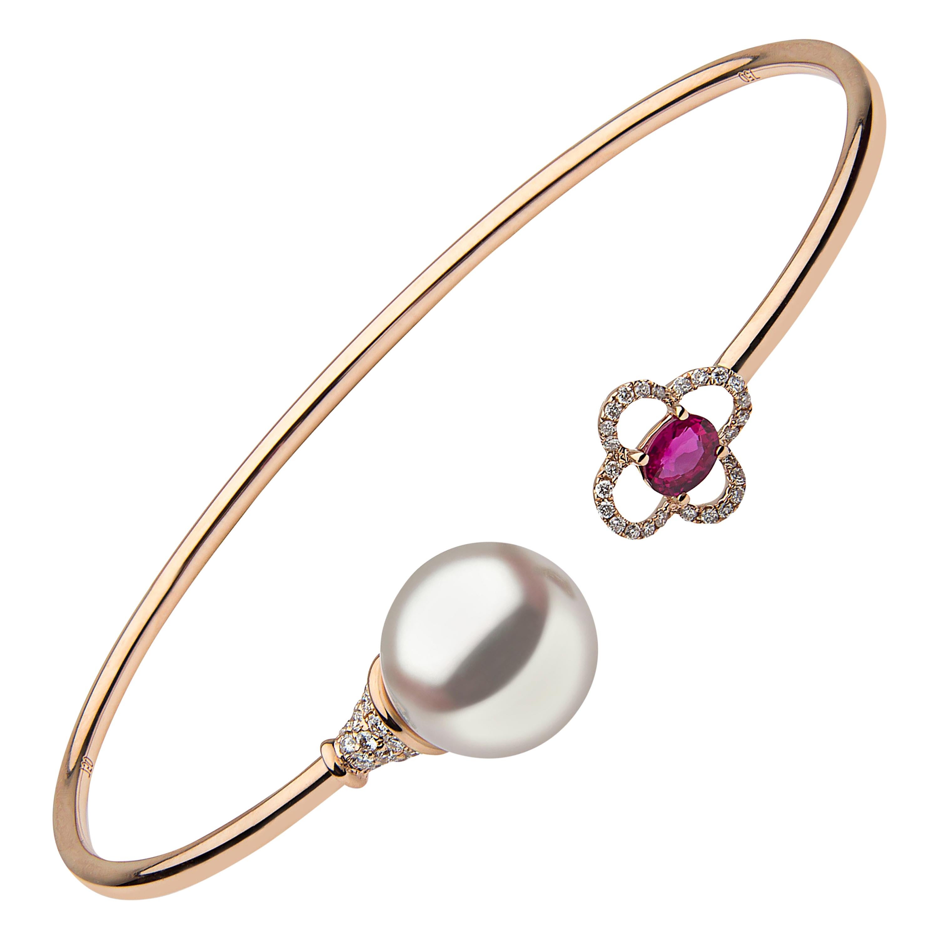 Yoko London Bracelet jonc en or rose 18 carats avec perles des mers du Sud, rubis et diamants
