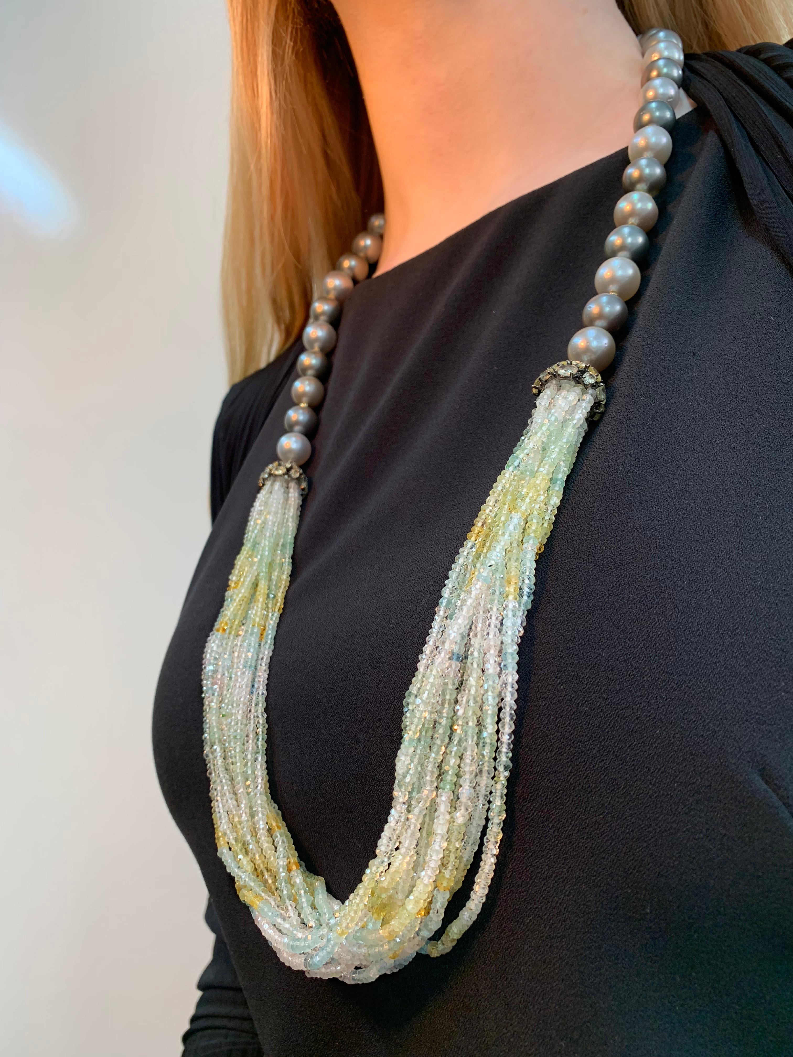 The mesmerising necklace by Yoko London features a splendid blend of Tahitian Pearls. The different hues of the Tahitian pearls are perfectly accentuated by the vibrant colours of the multiple gemstones that are featured in the necklace, which