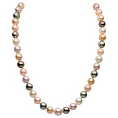 Yoko London Collier de perles de Tahiti, des mers du Sud et d'eau douce roses en or jaune 18 carats