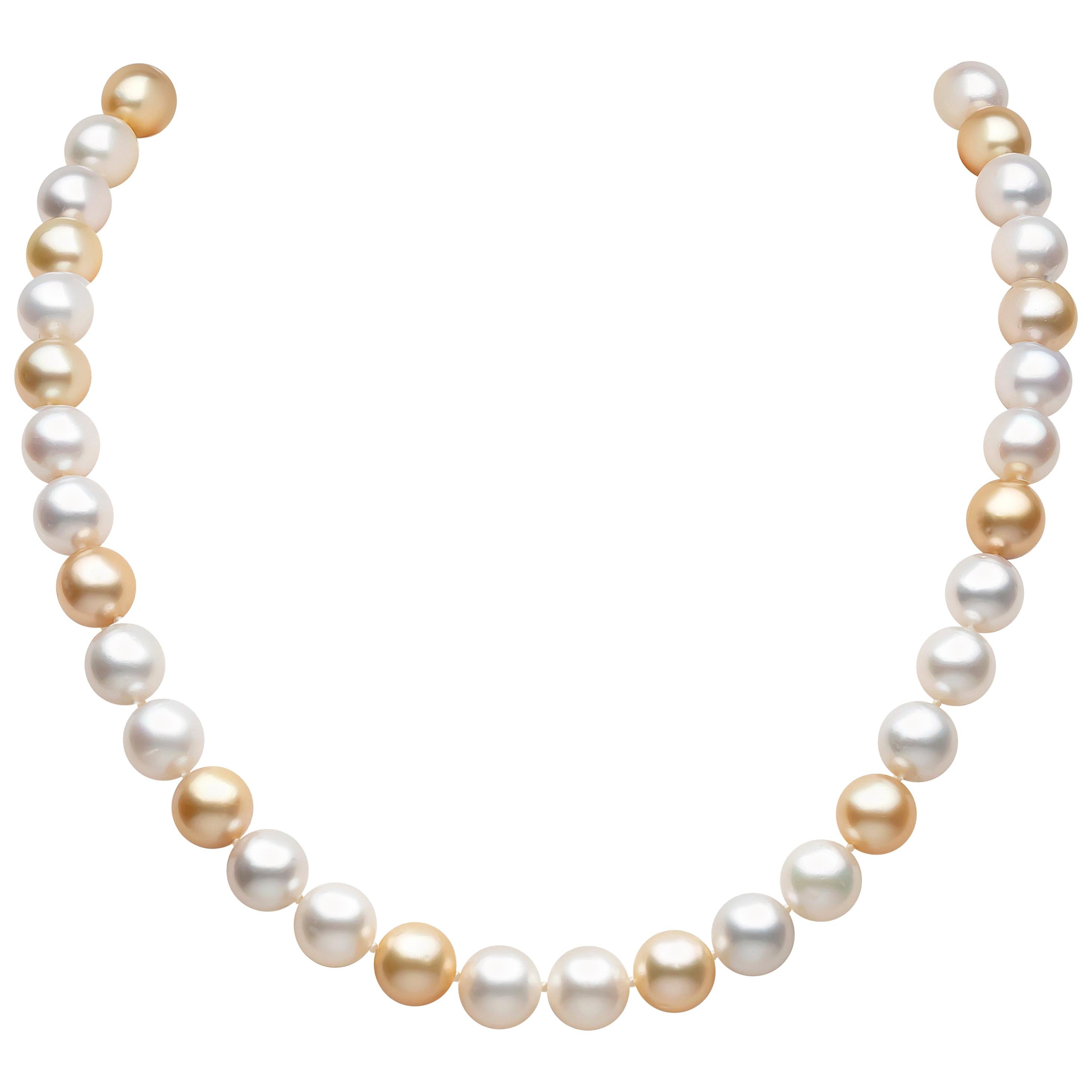 Yoko London White and Golden South Sea Pearl Necklace in 18 Karat Yellow Gold For Sale