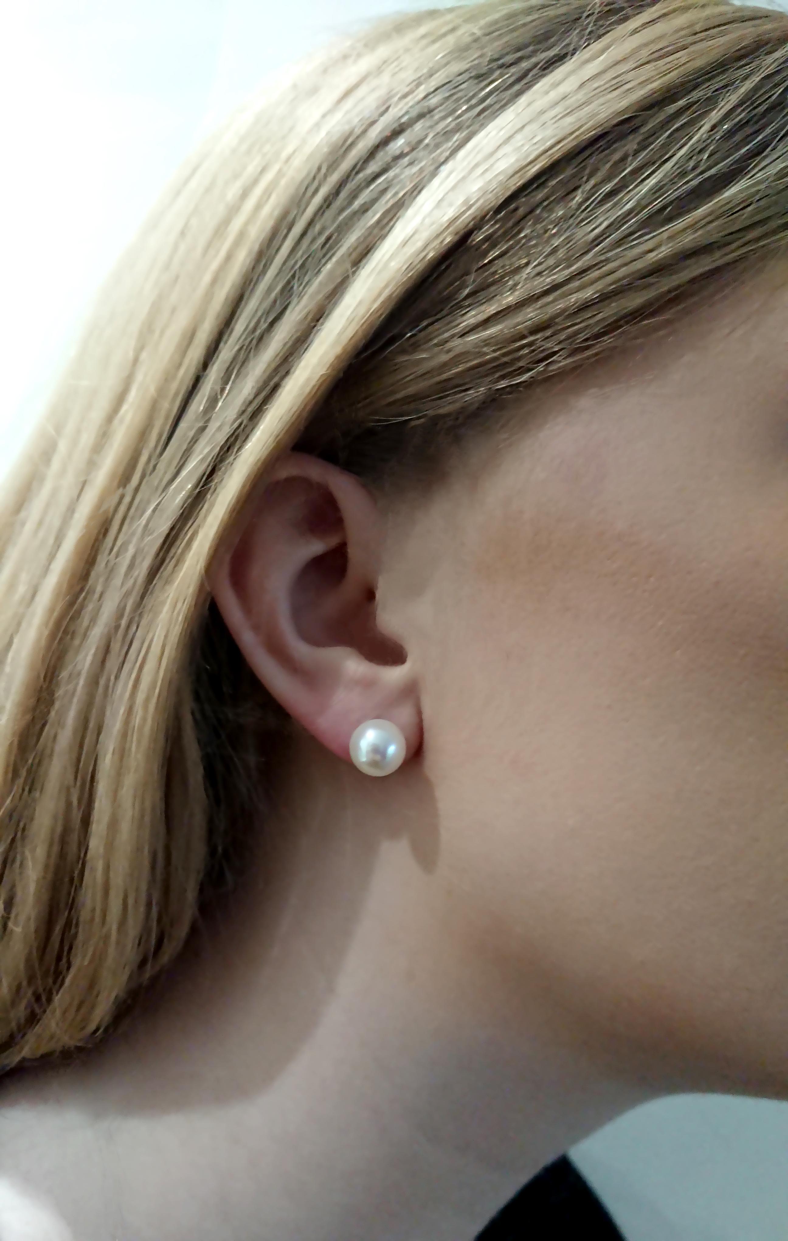 Women's Yoko London White Freshwater Pearl Stud Earrings 9.5mm, 18K White Gold 
