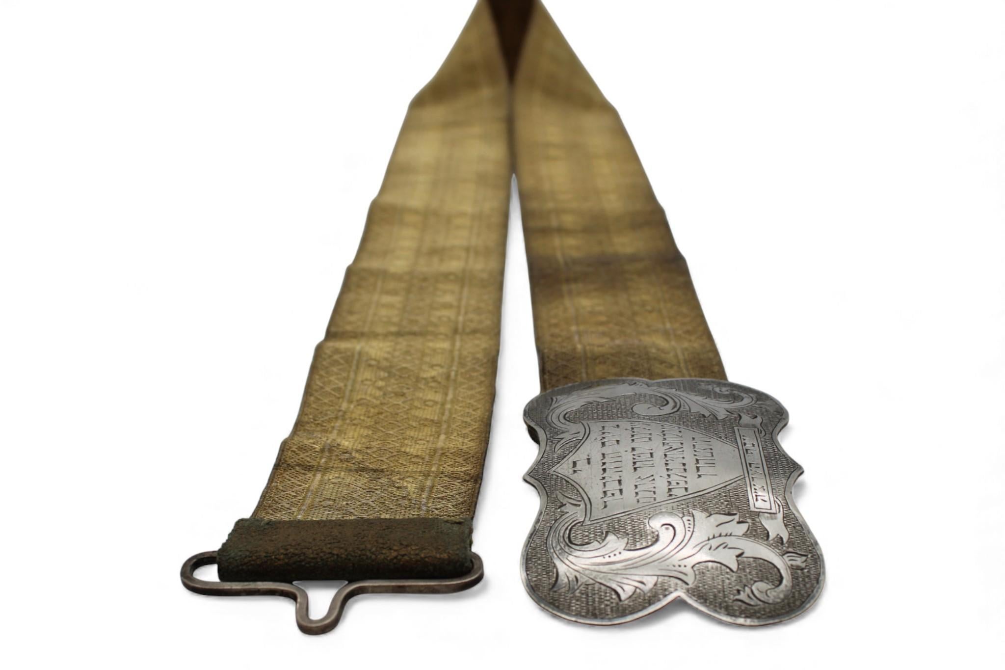 Jom-Kippur-Gürtel mit Silberschnalle, Europa, 20. Jahrhundert im Angebot 2