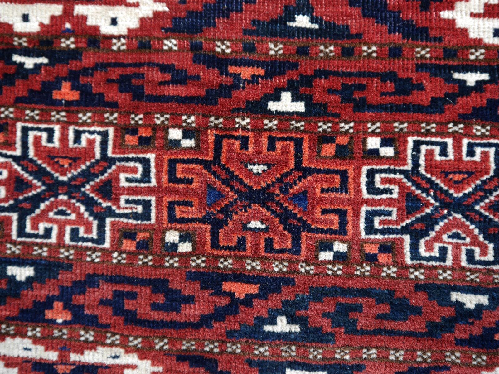 Yomud Tribeal Turkmen Turkoman Antique Rug with Ram Motive Hand Knotted Carpet For Sale 4