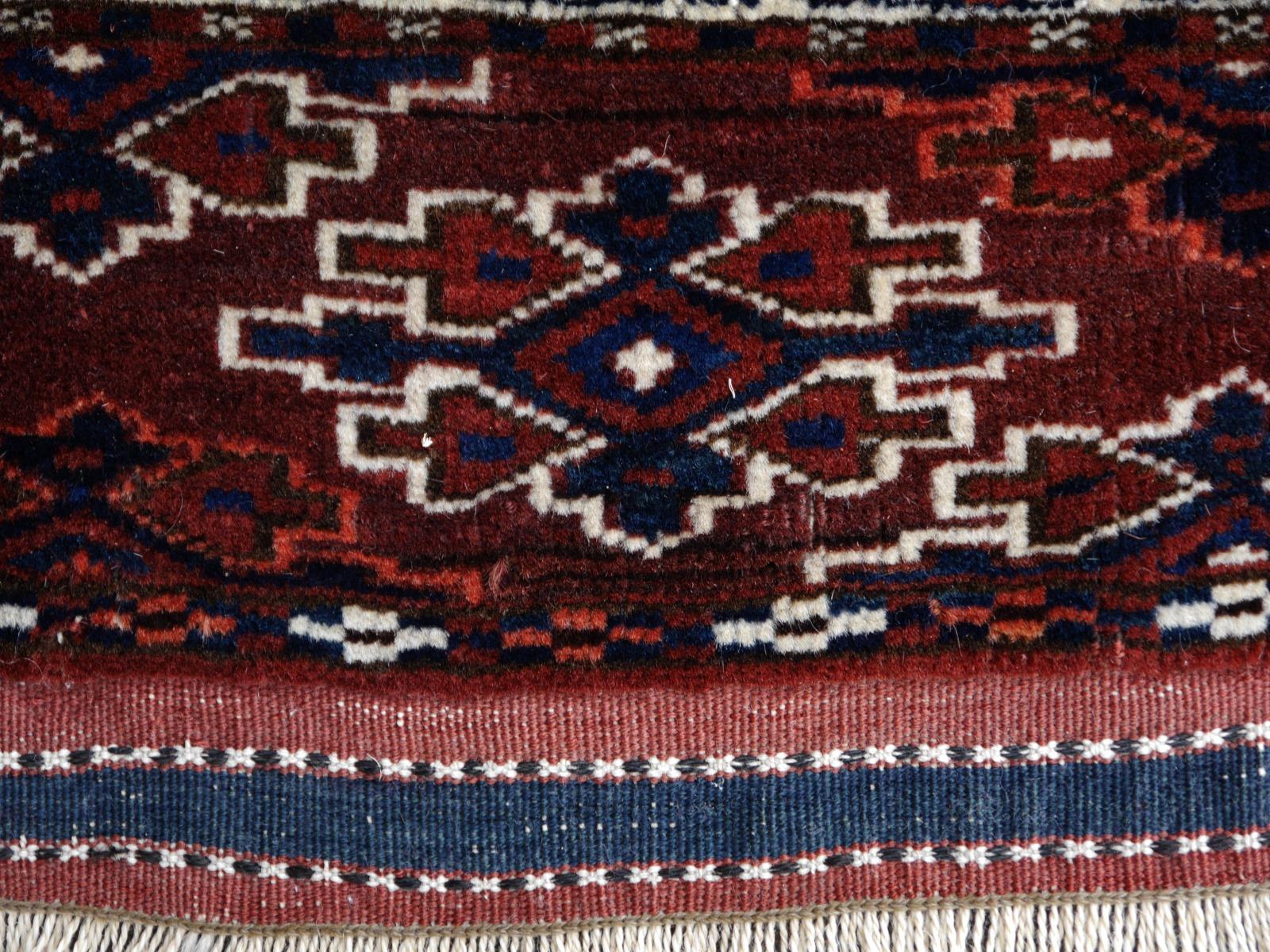 Yomud Tribeal Turkmen Turkoman Antique Rug with Ram Motive Hand Knotted Carpet For Sale 6