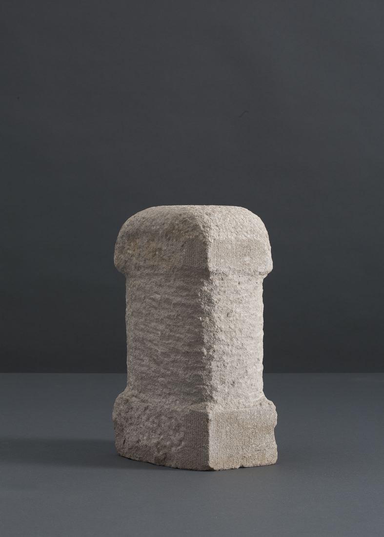 American Yongjin Han, A Piece of Stone, Granite Sculpture, United States, 1993 For Sale