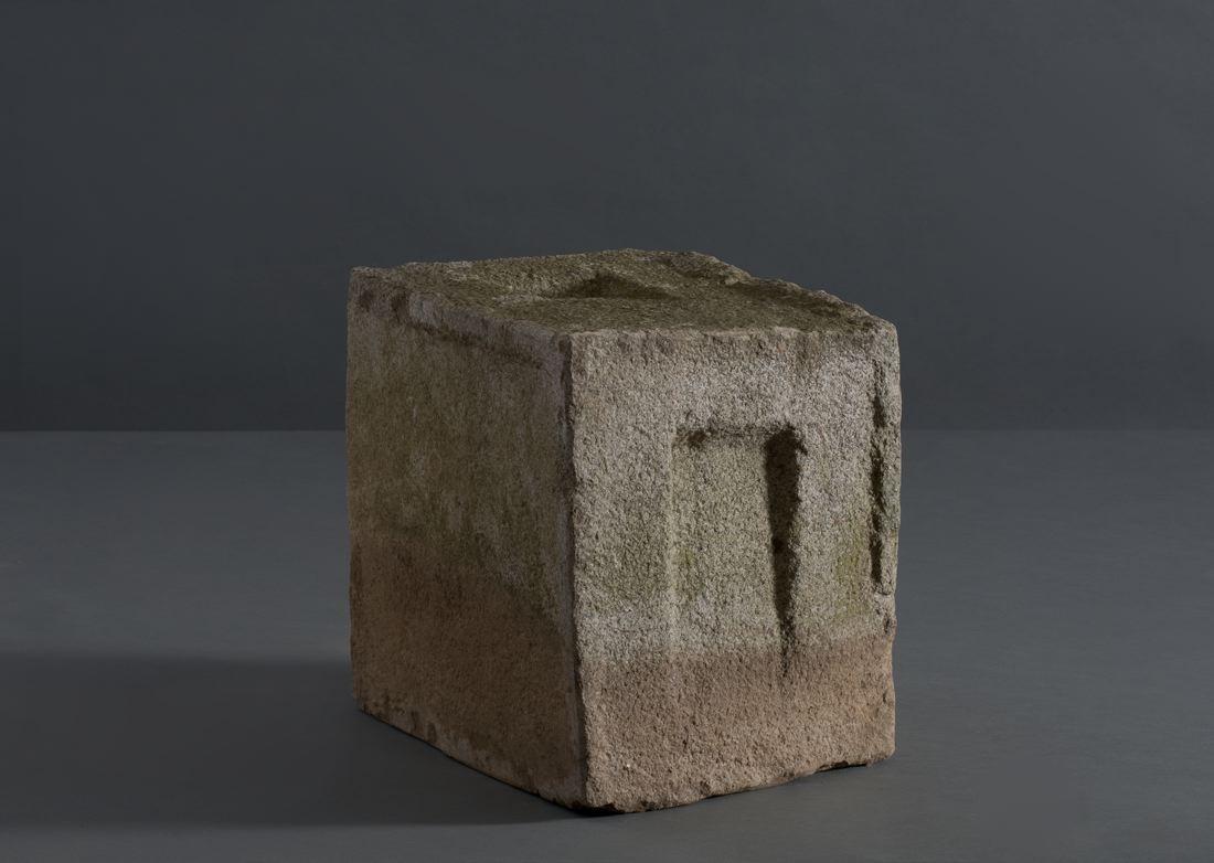 Yongjin Han, A Piece of Stone, Granite Sculpture, United States, c. 1984 In Good Condition For Sale In New York, NY