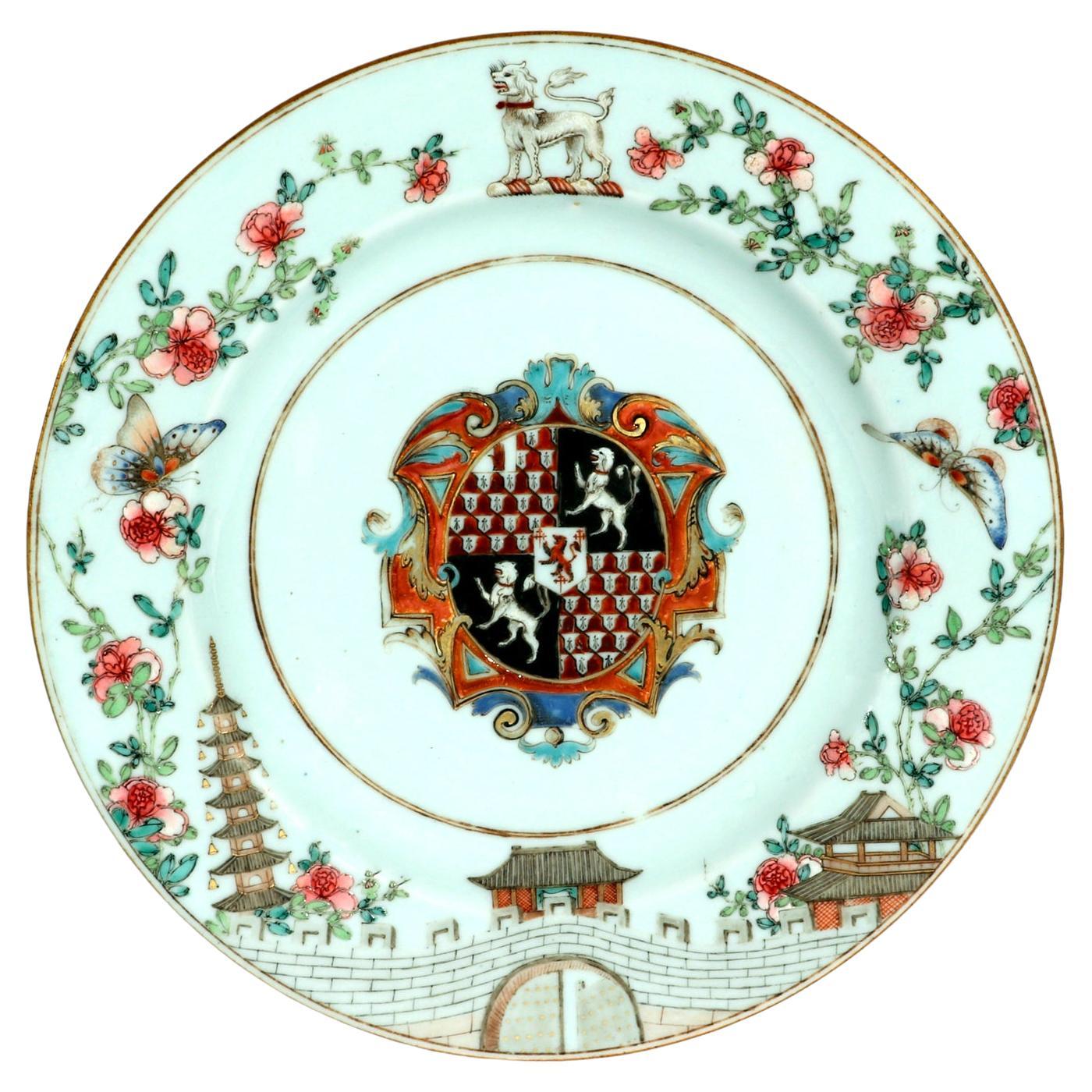 Assiette armoriée en porcelaine d'exportation chinoise Yongzheng avec armoiries de Gresley