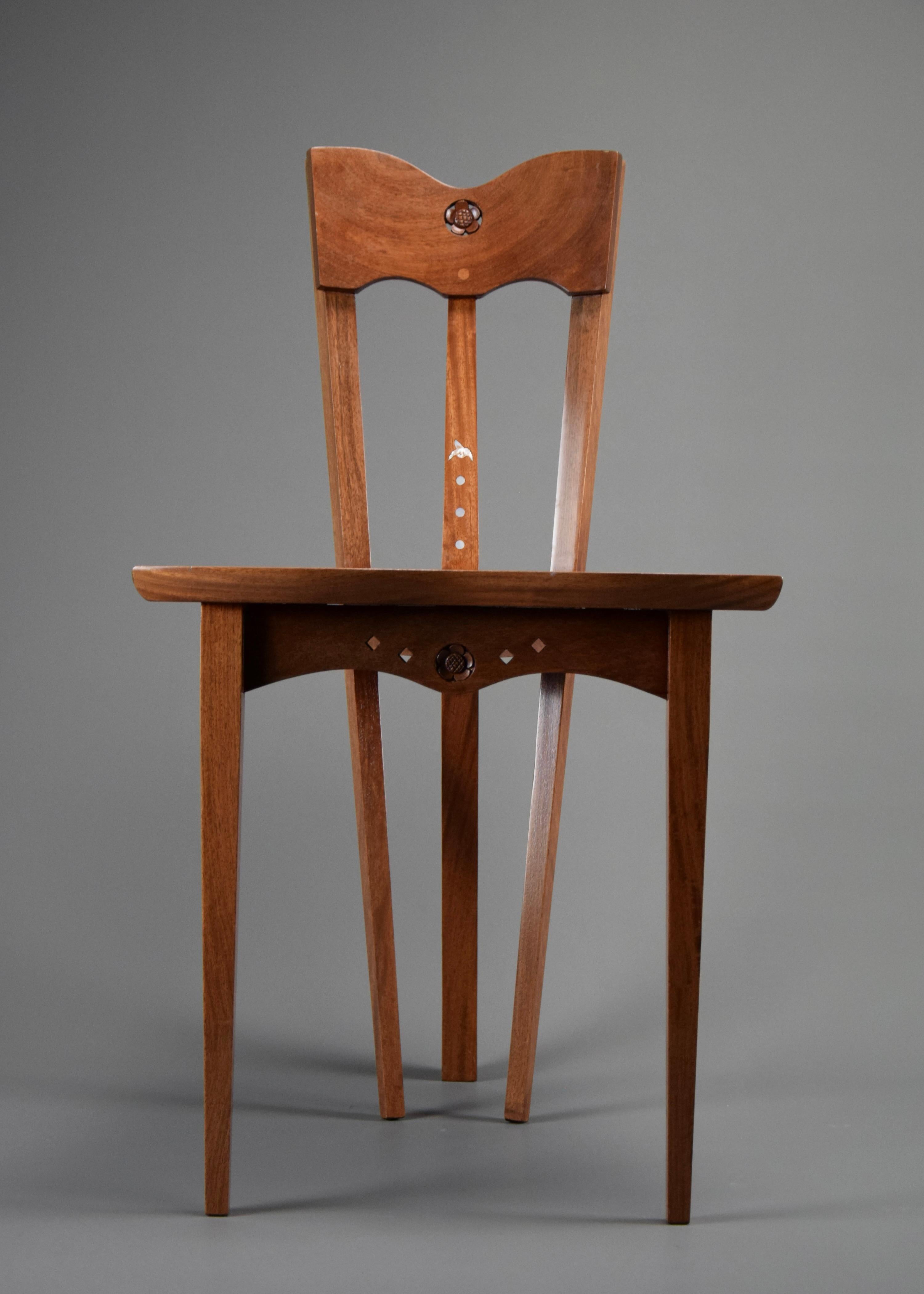 Fin du 20e siècle Chaise artisanale en jatoba et ormeau Yoochai par Bořek Šípek 1990 en vente