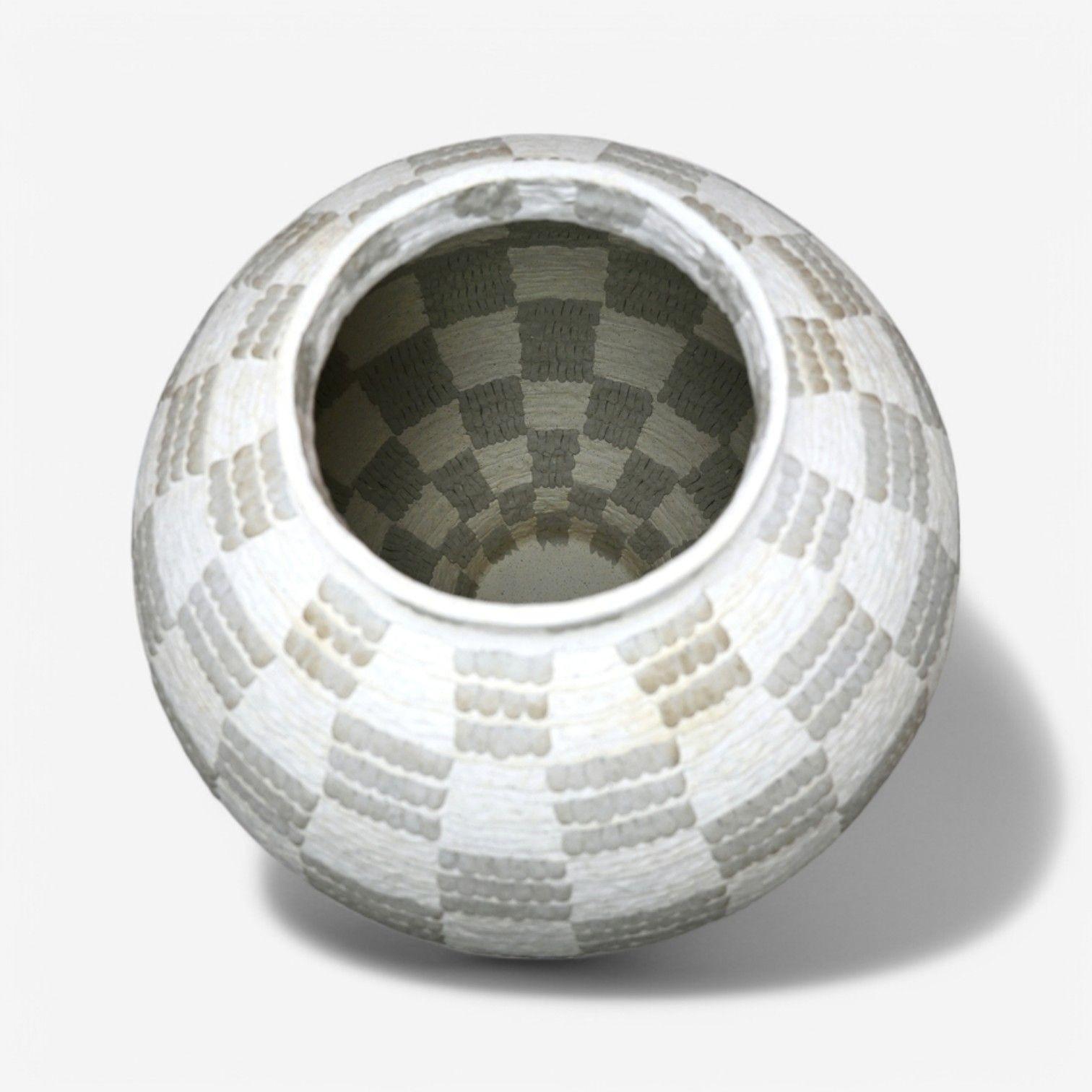 Yoonjee Kwak, Vaso di luna monumentale in ceramica, Corea del Sud, 21° C. In condizioni buone in vendita a Manhasset, NY