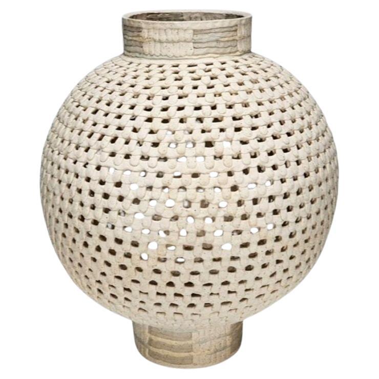 Yoonjee Kwak, Vaso di ceramica moderno e contemporaneo, Moon Jar, Corea del Sud, 21° C. in vendita