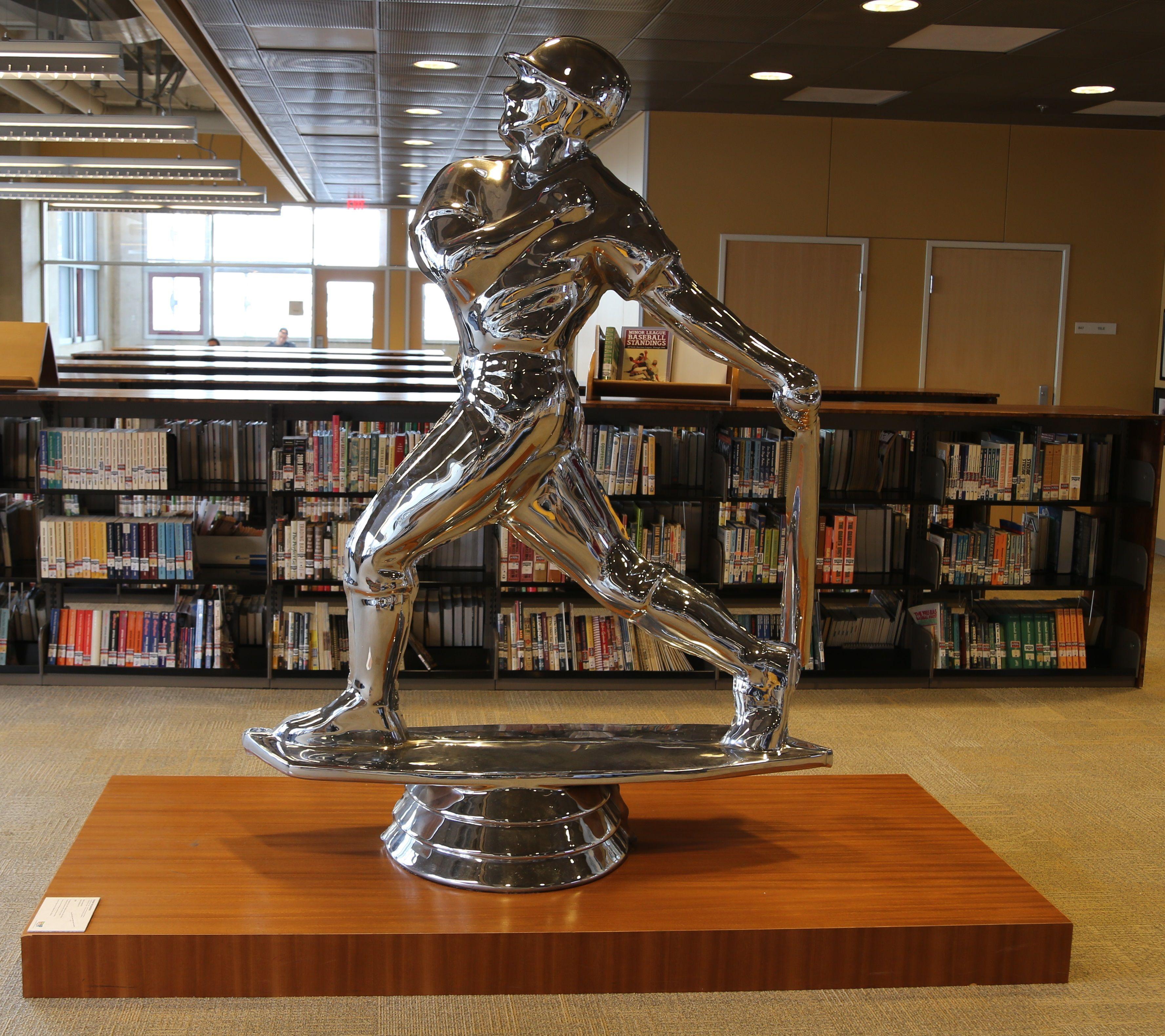 Trophy #1 (Baseball) di Yoram Wolberger, 2008 in vendita 10