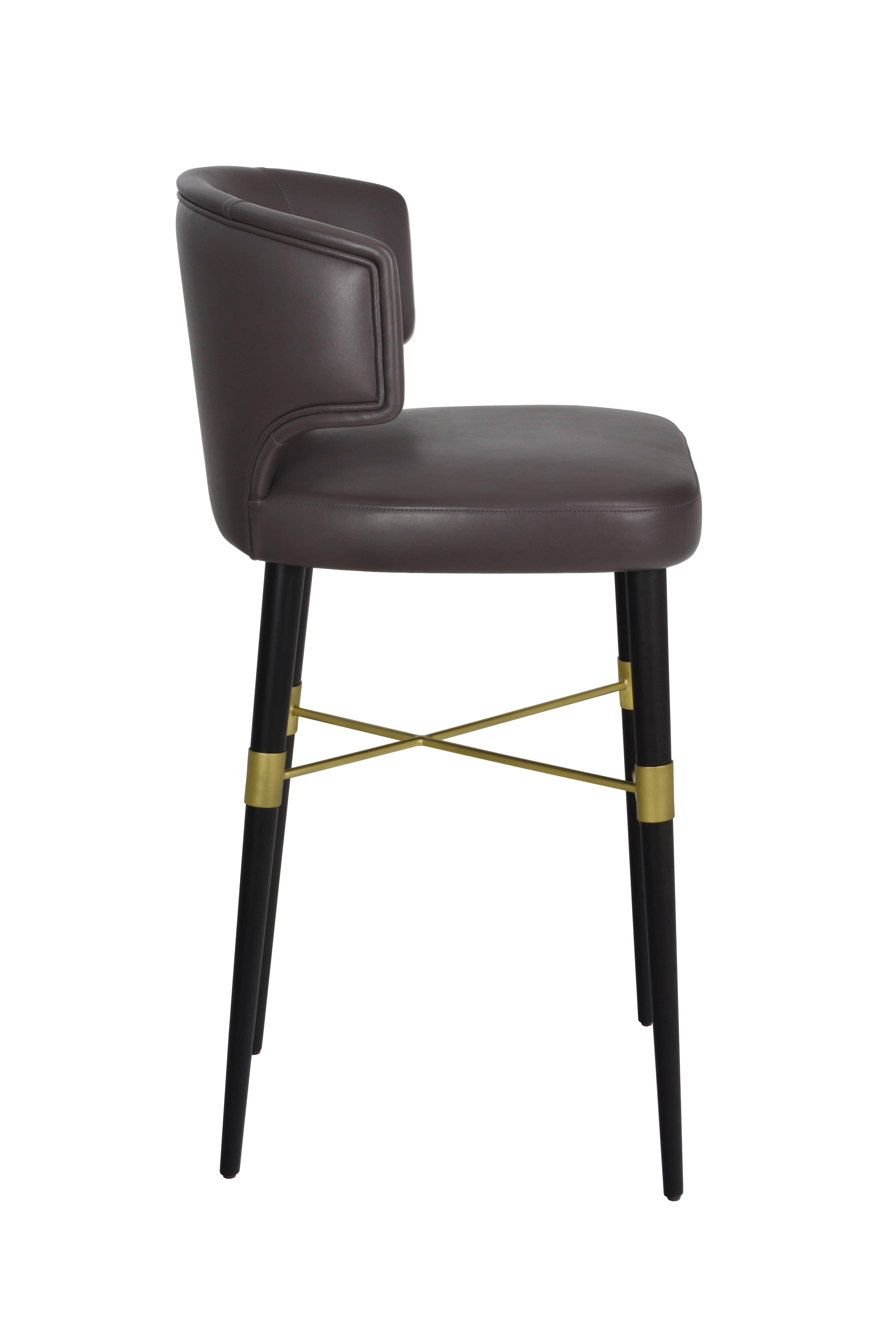 York bar stool with metallic details In New Condition For Sale In Fiscal Amares, PT