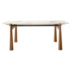 Mesa de Comedor York en Nogal Canaletto con Tablero Cerámico Calacatta
