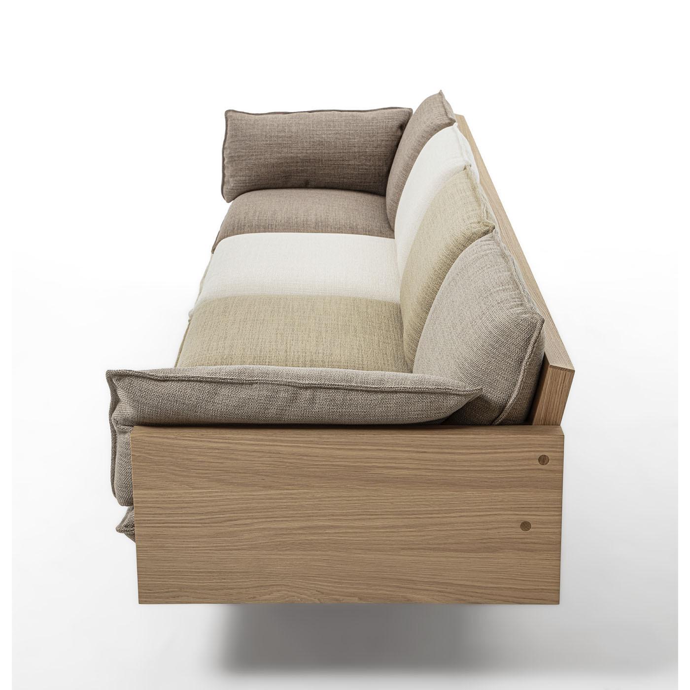 York St. Oak Wood 4-Seater Sofa by Durame In New Condition For Sale In Milan, IT
