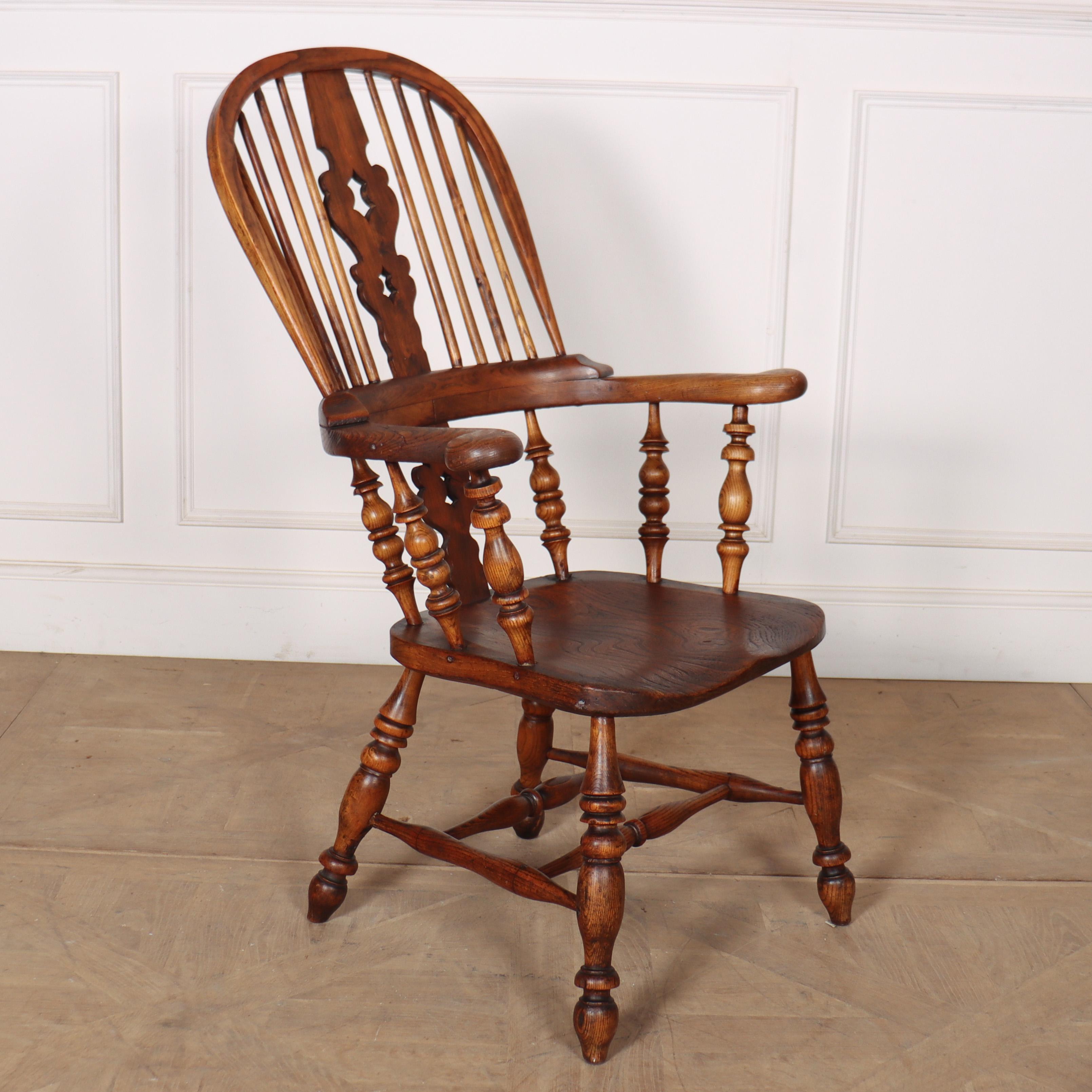 19th C Yorkshire broad arm windsor chair. 1850.

Reference: 8129

Dimensions
26 inches (66 cms) Wide
28.5 inches (72 cms) Deep
42.5 inches (108 cms) High