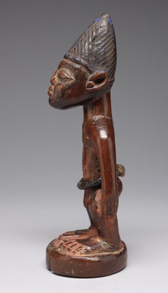 Figure masculine Yoruba, un Ibeji ou figure jumelle, Nigeria, Afrique, Chapeau conique