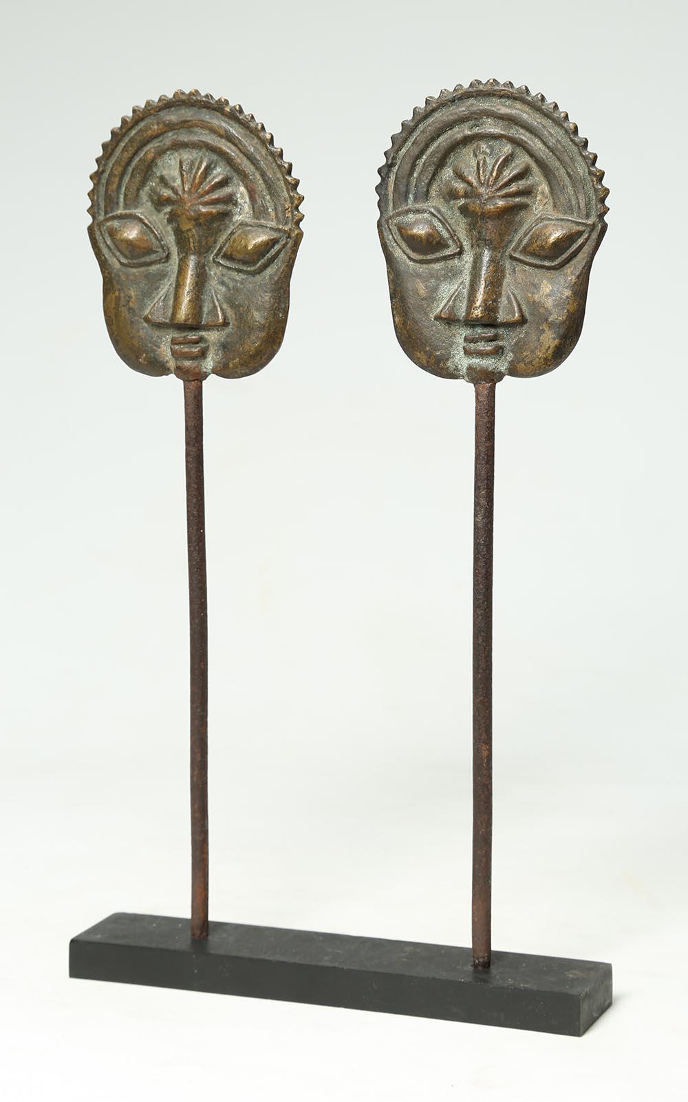 Yoruba Tribal Ogboni Pair of Brass Pins with Faces, Nigeria Early 20th Century In Good Condition For Sale In Santa Fe, NM