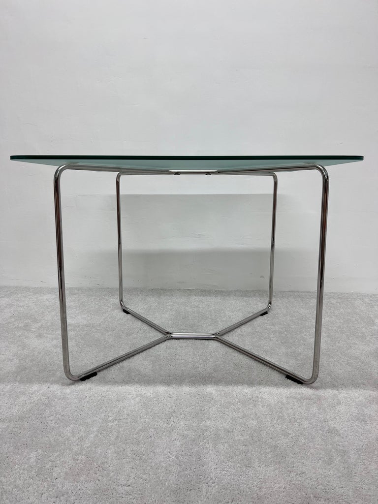 Yos & Leonardo Theosabrata Tubular Chrome and Glass Dining Table for Accupunto For Sale 5