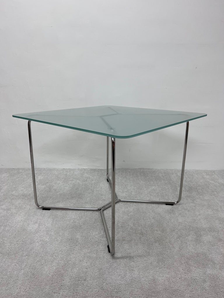 Modern Yos & Leonardo Theosabrata Tubular Chrome and Glass Dining Table for Accupunto For Sale