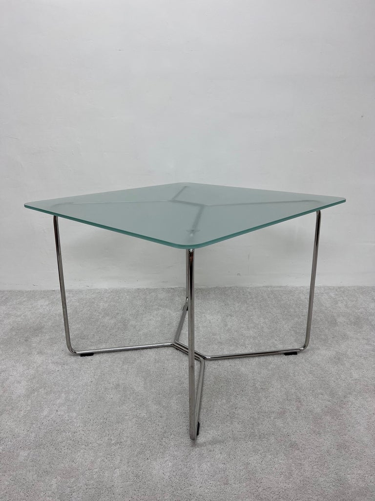 Yos & Leonardo Theosabrata Tubular Chrome and Glass Dining Table for Accupunto In Good Condition For Sale In Miami, FL