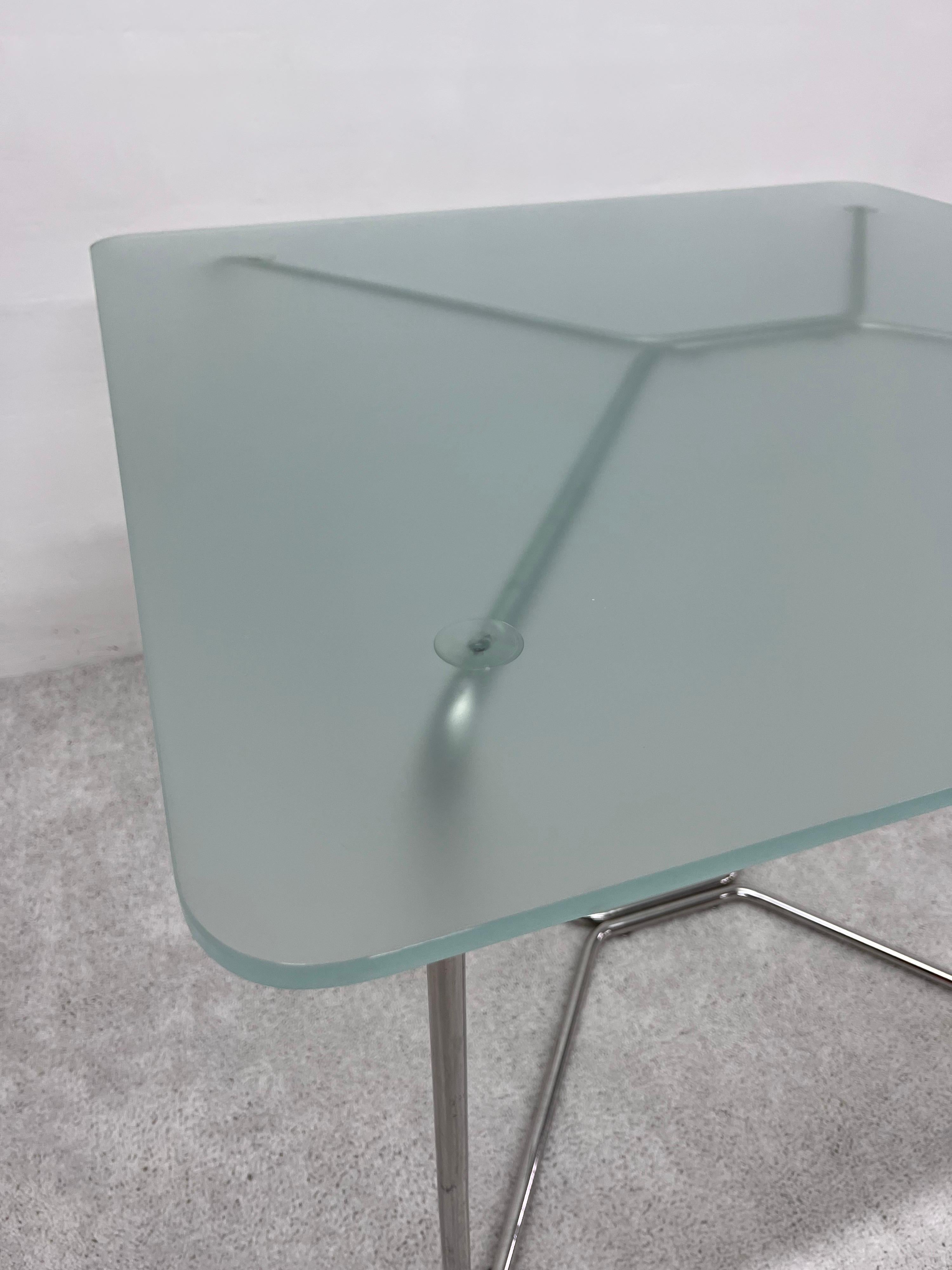 Contemporary Yos & Leonardo Theosabrata Tubular Chrome and Glass Dining Table for Accupunto