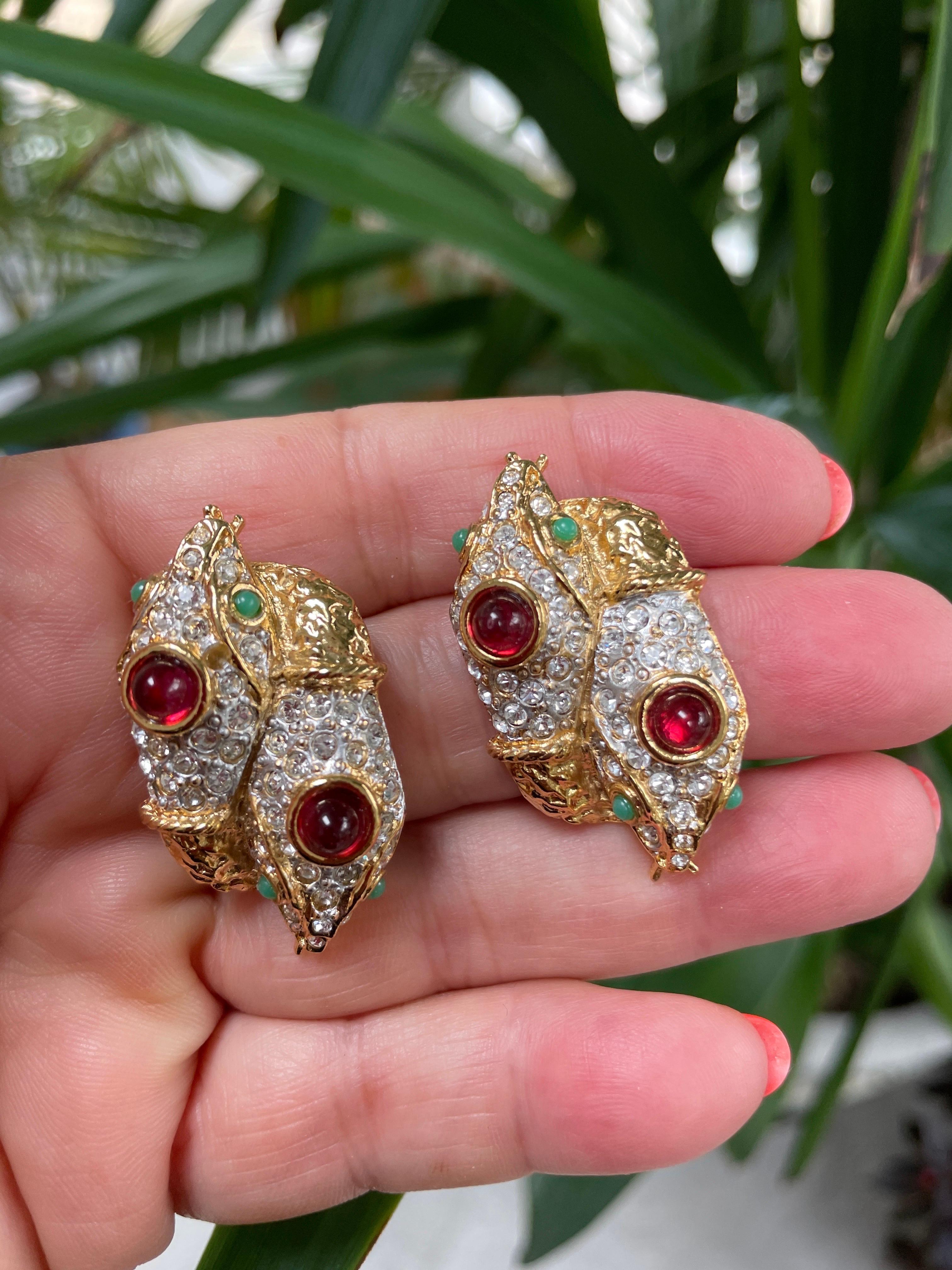 Boucles d'oreilles serpent à double tête en verre Yosca Gold & Gripoix, jamais portées, années 1990 en vente 1