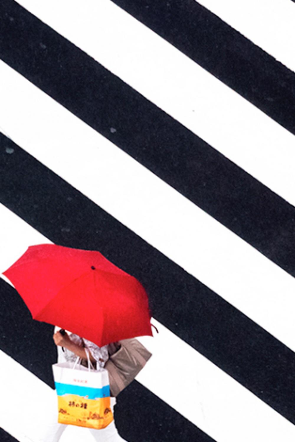 Yoshinori MIZUTANI (*1987, Japan)
rain 026, 2015
Archival pigment print on Hahnemuhle Fine Art Baryta paper
18 x 27 cm (7 1/8 x 10 5/8 in.)
Edition of 5 plus 2 AP; Ed. no. 1/5
print only

Yoshinori Mizutani's (*1987, Japan) works suggest new