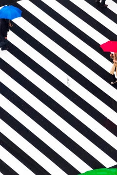 rain 031 – Yoshinori Mizutani, Colour, Photography, Structure, Street, People