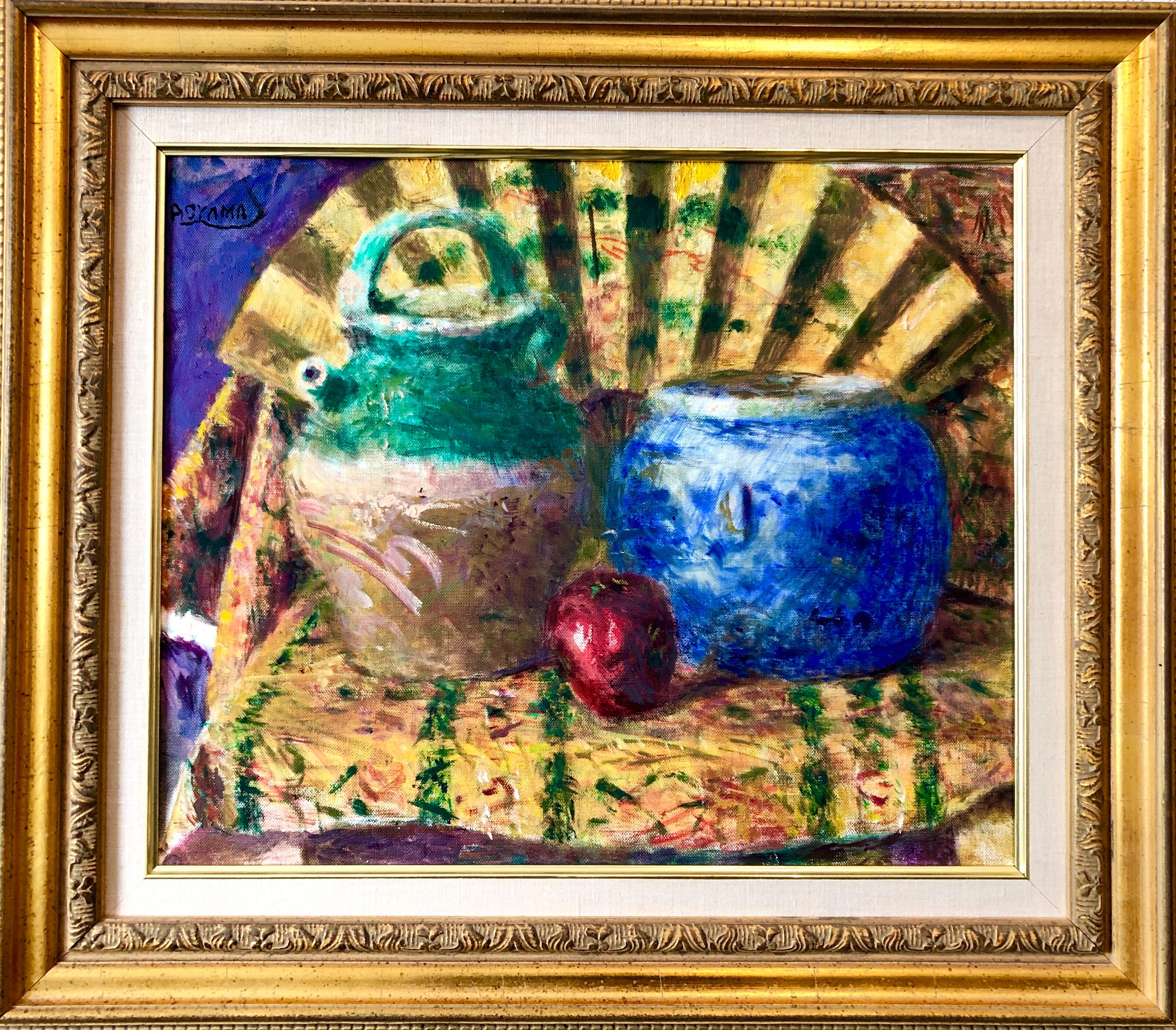 Still-Life Painting Yoshio Aoyama - Peinture à l'huile fauviste japonaise colorée représentant des pots en céramique chinoise avec éventail et pomme