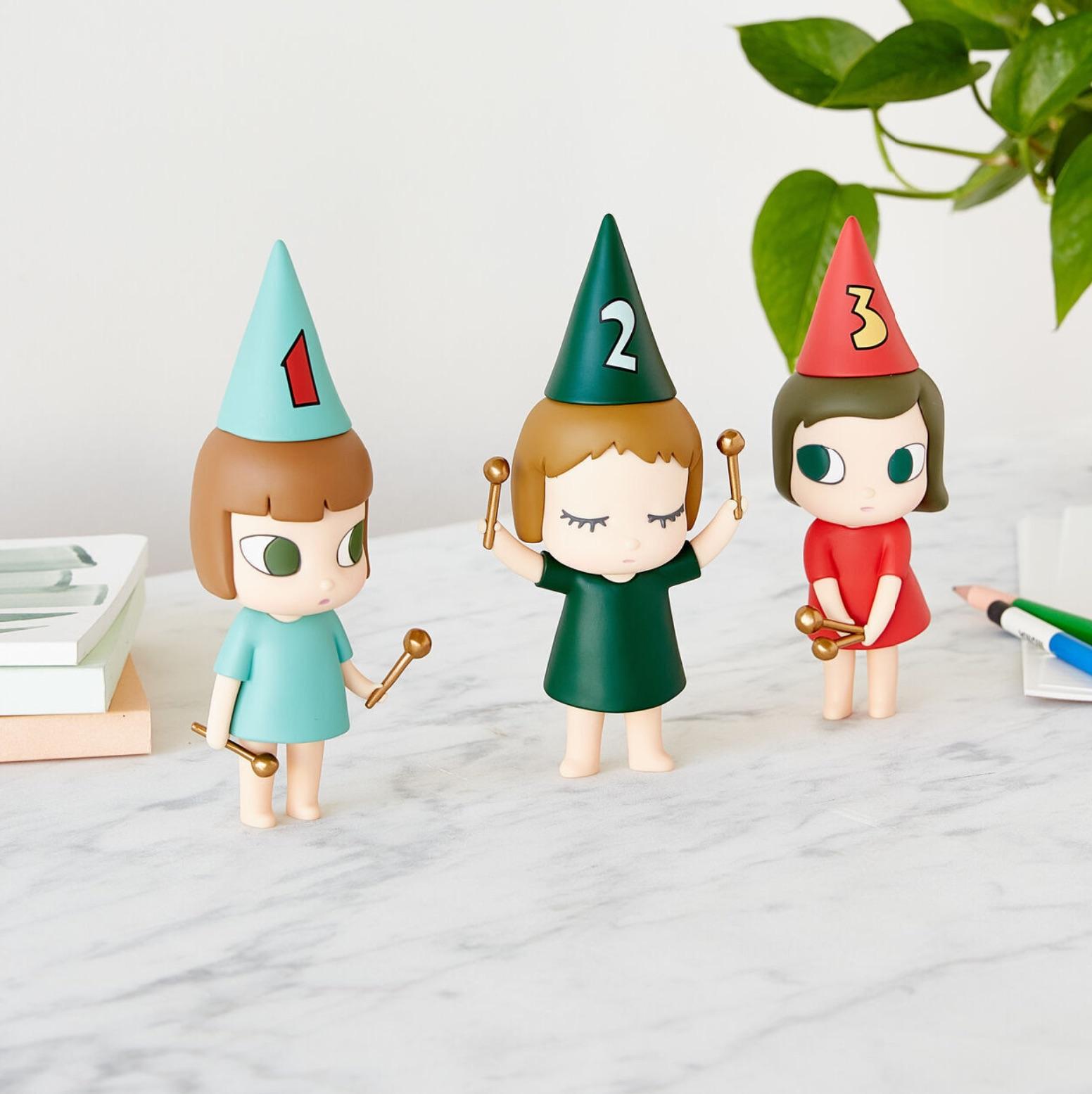 Yoshitomo Nara
123 Drumming Girls ( Set Of 3 ), 2020
Vinyl Figures
5 1/2 × 3 in  14 × 7.6 cm
From an unknown edition