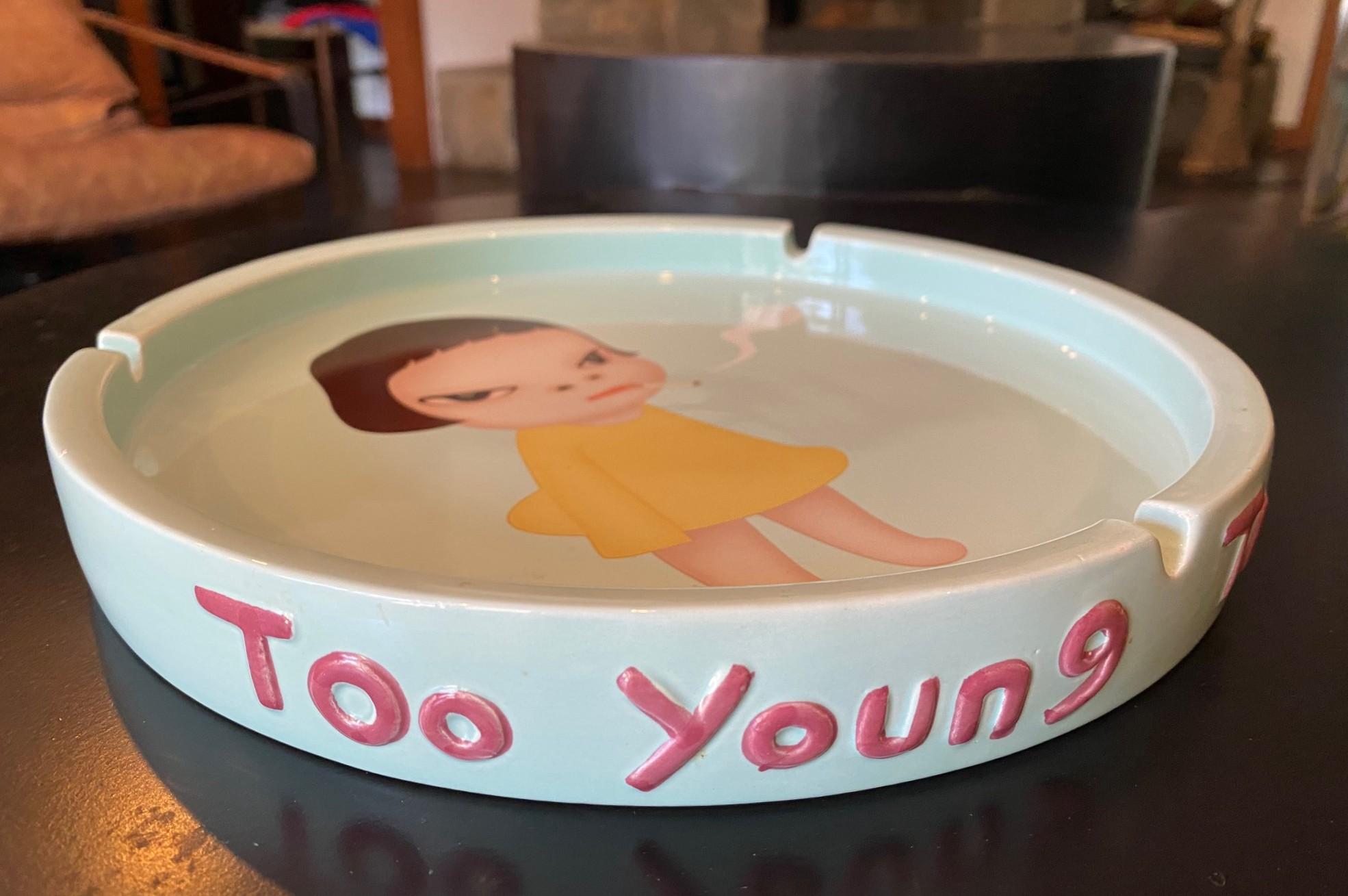 Yoshitomo Nara, Too Young to Die, Japanese Glazed Porcelain Ceramic Ashtray 2002 In Good Condition For Sale In Studio City, CA
