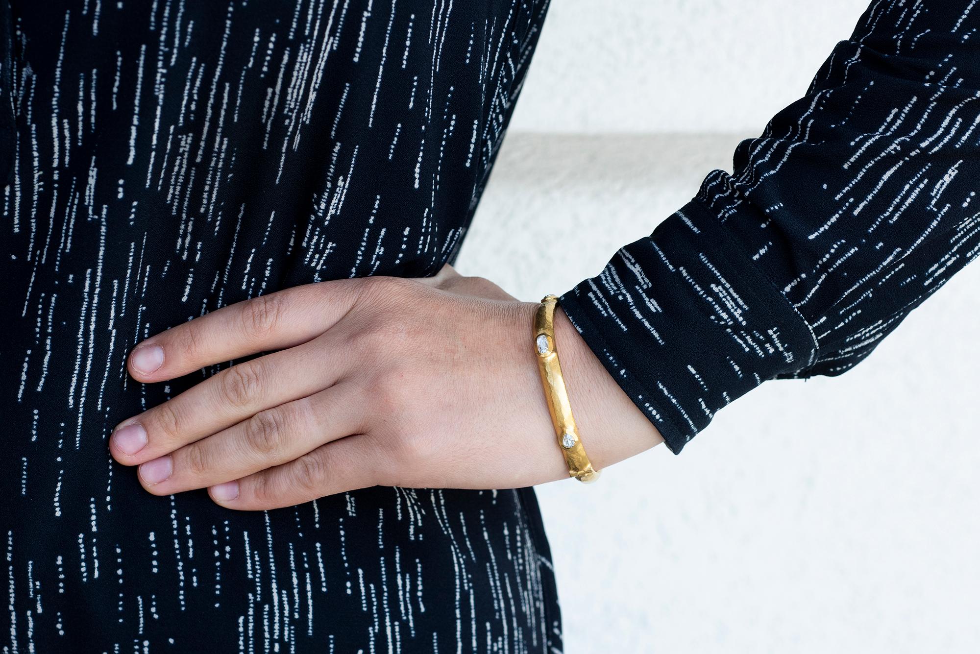 Women's or Men's Yossi Harari 24 Karat Yellow Gold Diamond Bangle Bracelet For Sale