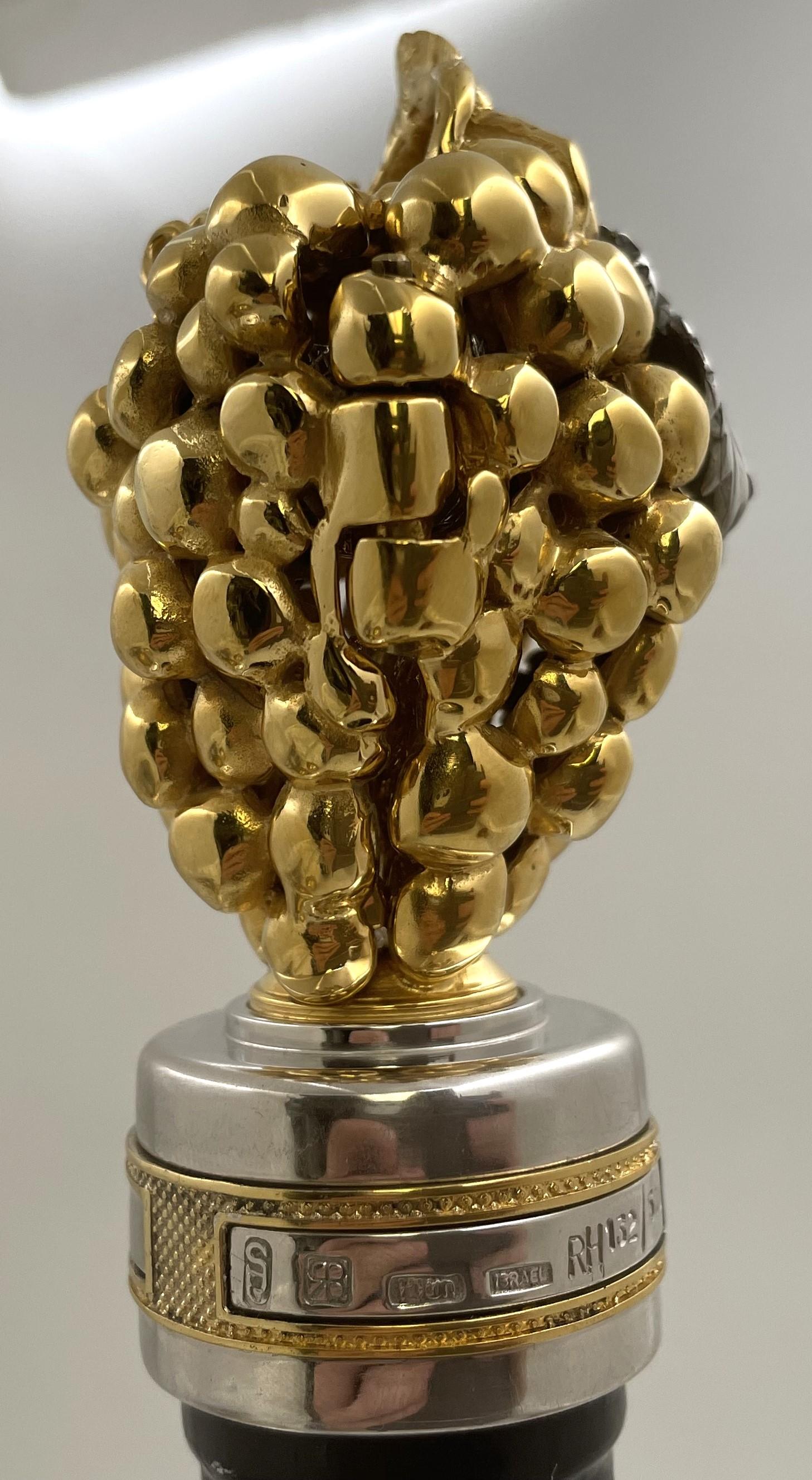Yossi Swed Masters Workshop Israeli Judaica Wine Bottle Cork Stopper Limited Ed. In Good Condition For Sale In New York, NY