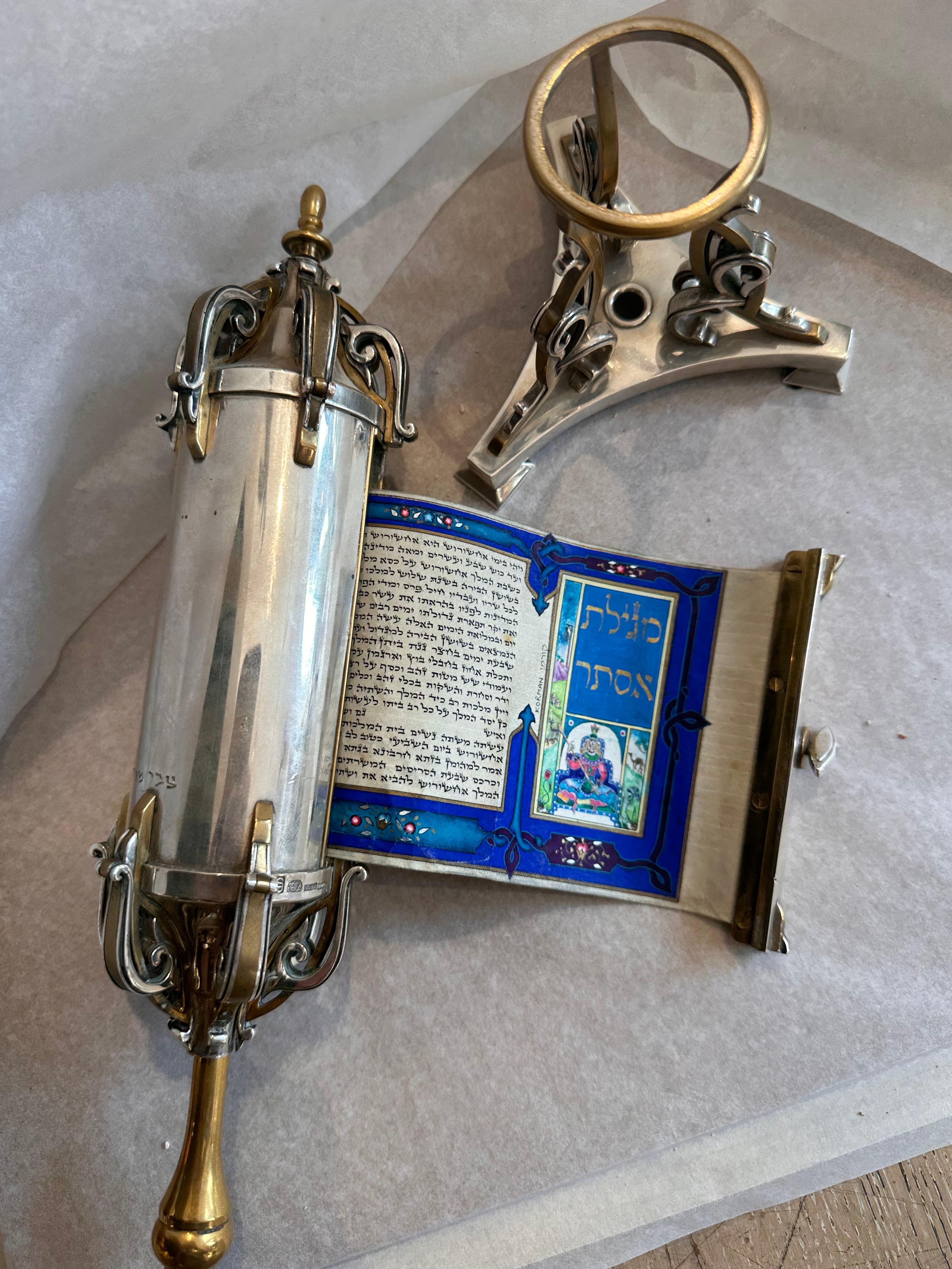 Belle Esther Megillah spectaculaire Judaica en or doré et argent sterling  pièce en vente 6