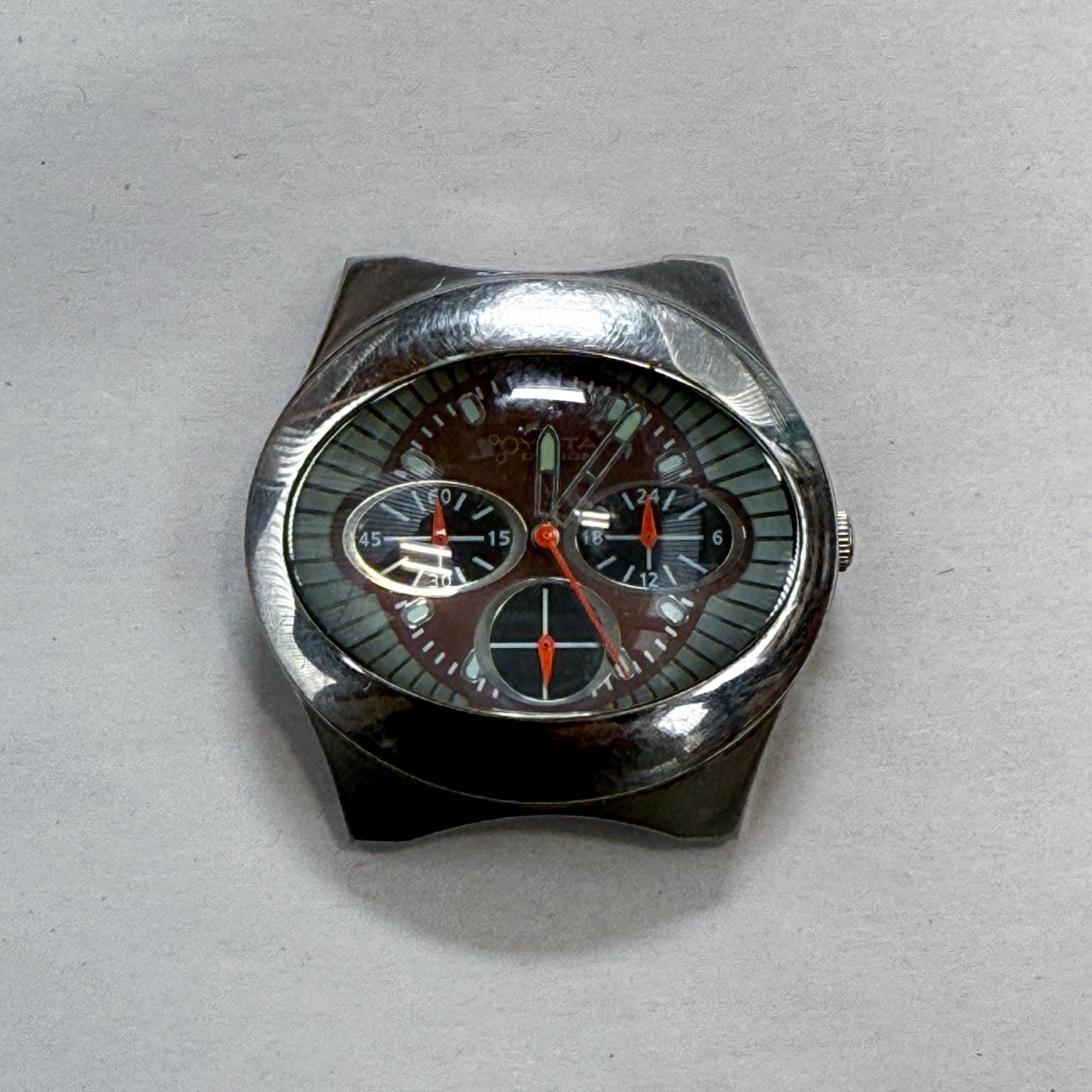 Yota Wrist Watch Vintage Made in Japan Atomic Space Age Modern In Good Condition For Sale In Chula Vista, CA