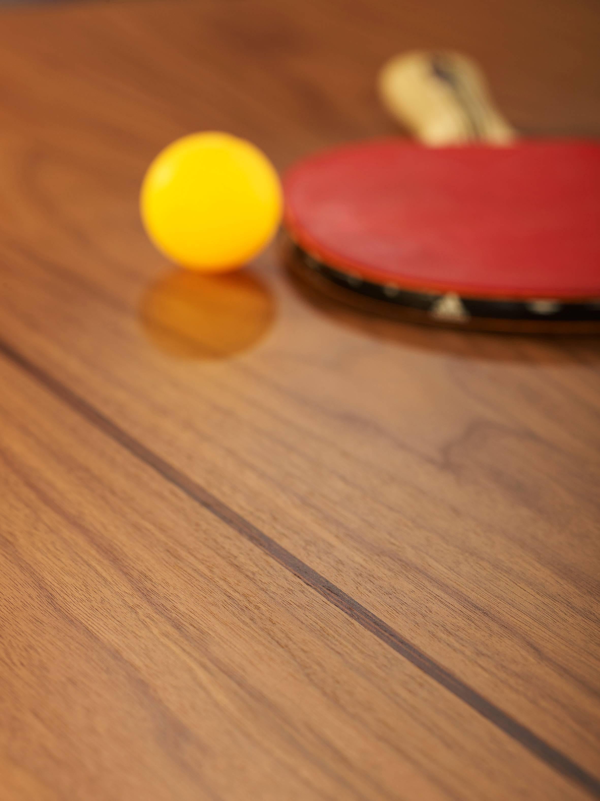 Contemporary You & Me Wooden Top 180 Indoor Ping Pong in Walnut and Black by RS Barcelona For Sale