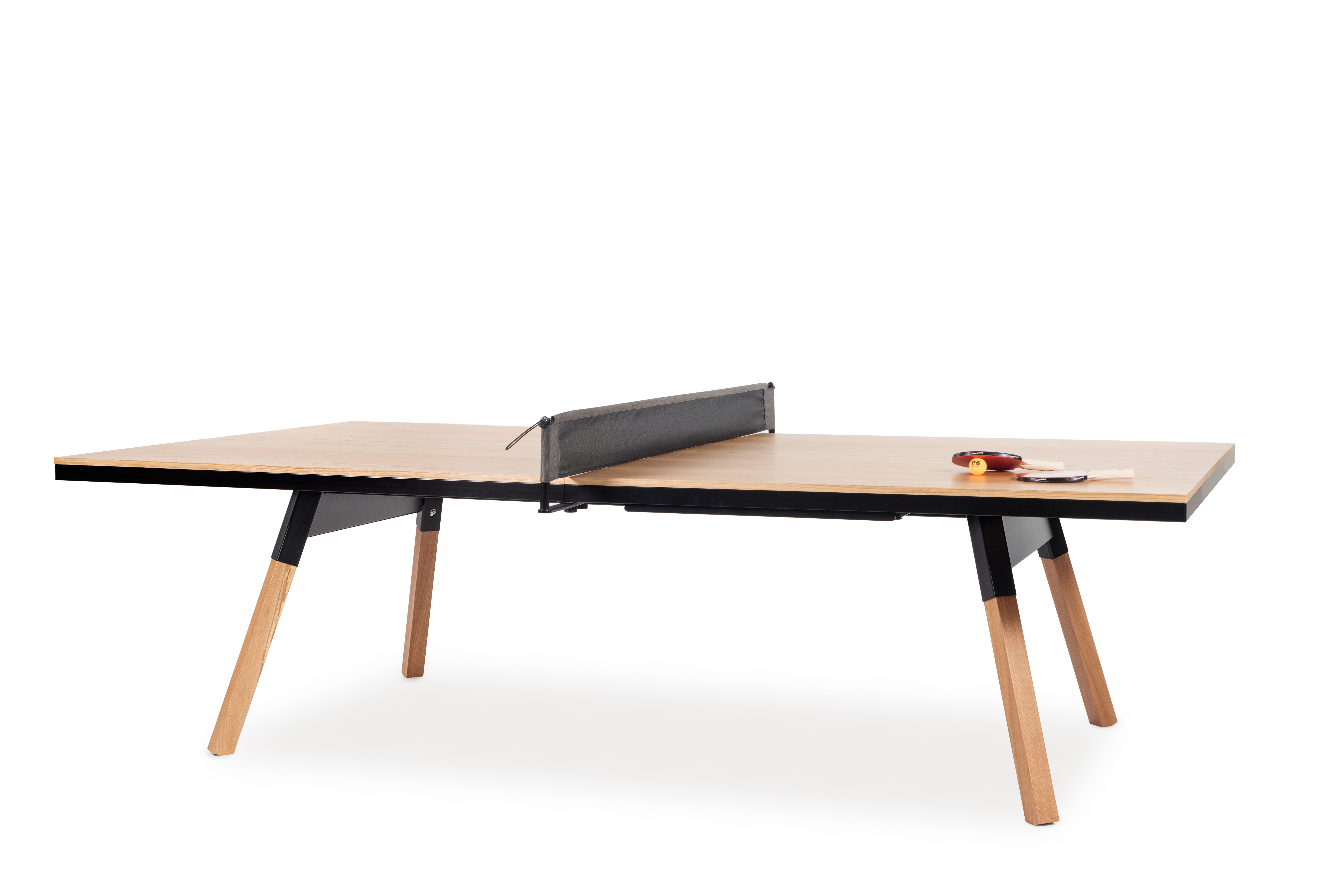 Mesa de ping-pong de interior You and Me de RS Barcelona en madera de roble y negro en venta 2