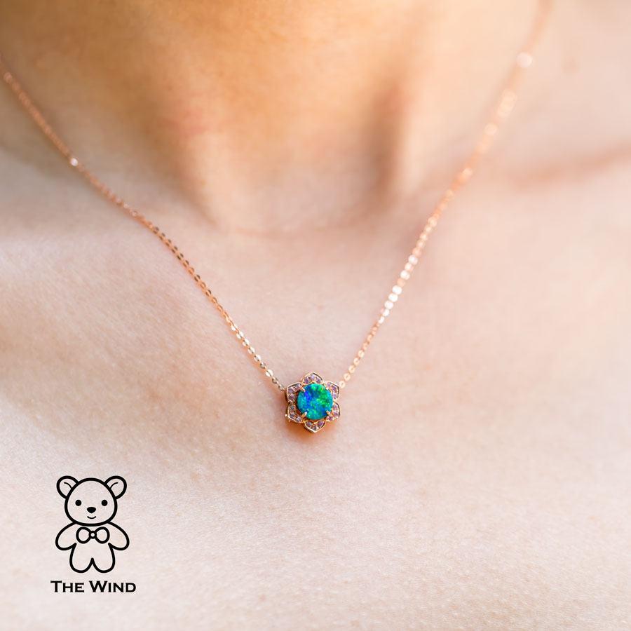 Arts and Crafts Sei nel mio cuore - Ciondolo a forma di doppietta di opale australiano e zaffiro rosa 18K Rose Gol in vendita