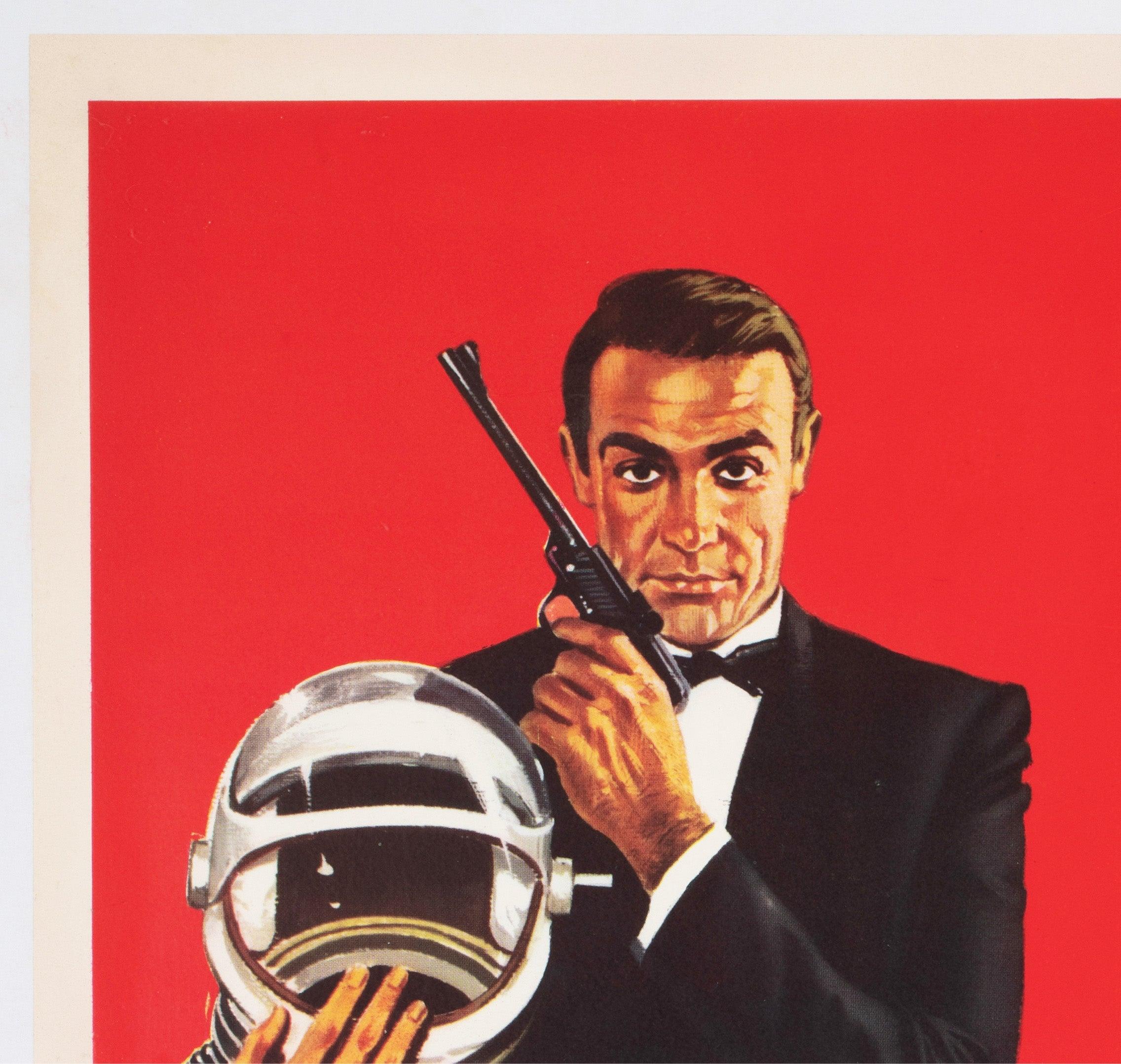 You Only Live Twice 1967 Italian 1 Sheet Film Poster, Robert McGinnis In Excellent Condition For Sale In Bath, Somerset