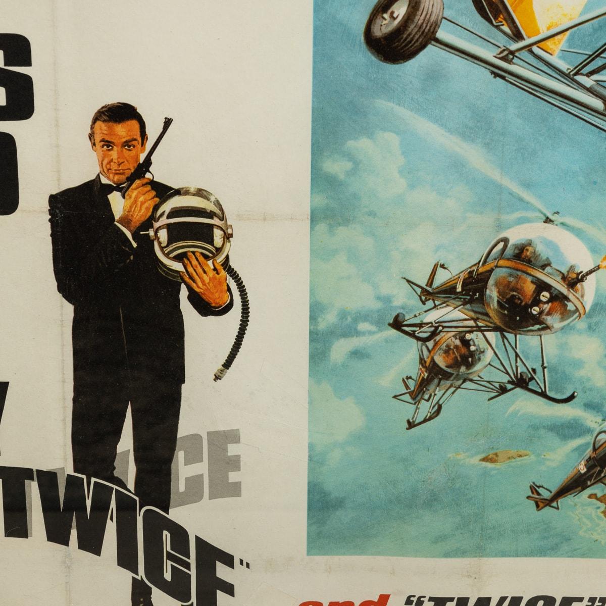 „You Only Live Twice“ (1967) Poster, Britisch, Stil B (Little Nelly) im Angebot 1