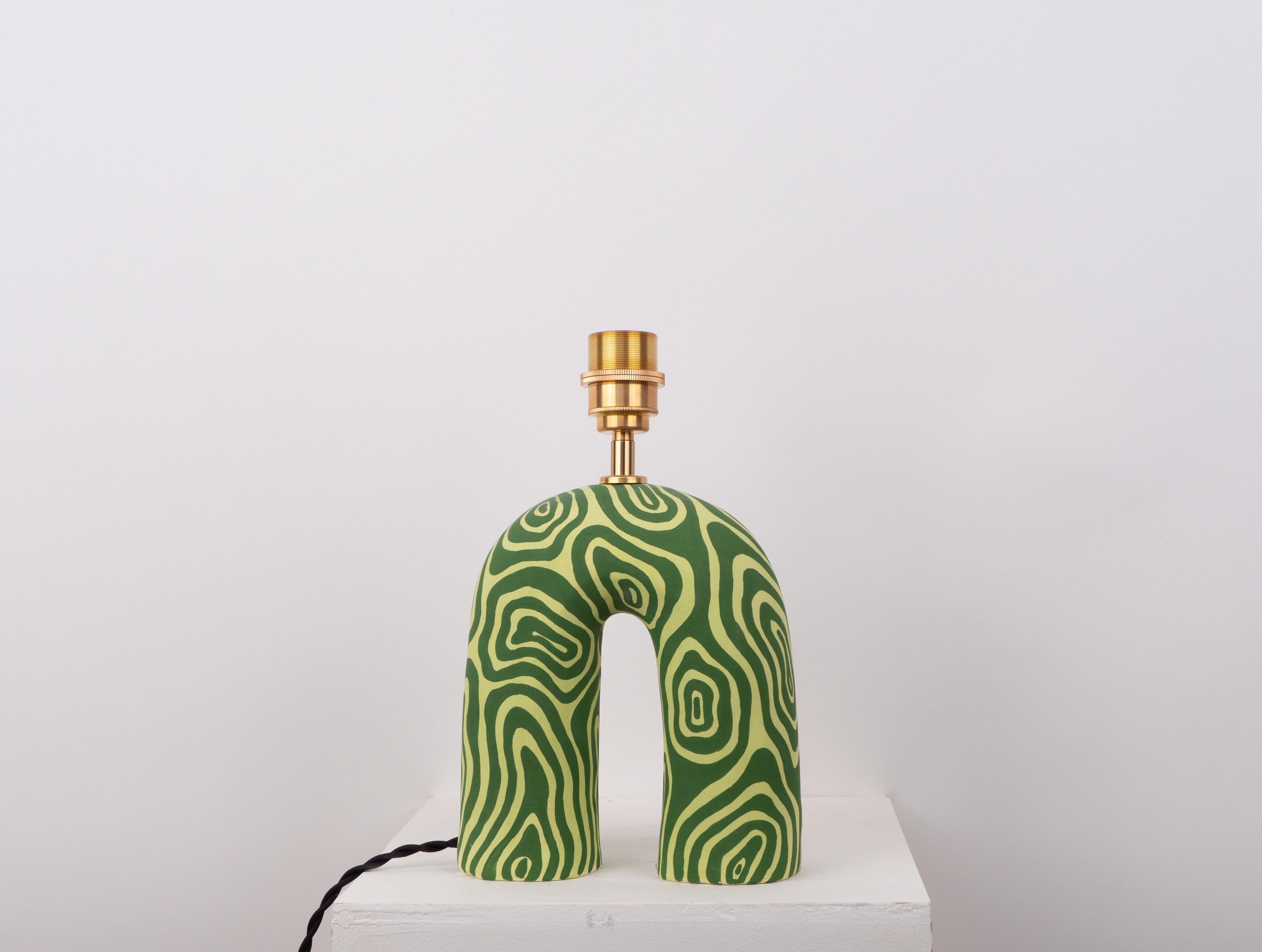 Céramique Lampe de table « You » deux tons de tourbillon vert (Matte) en vente