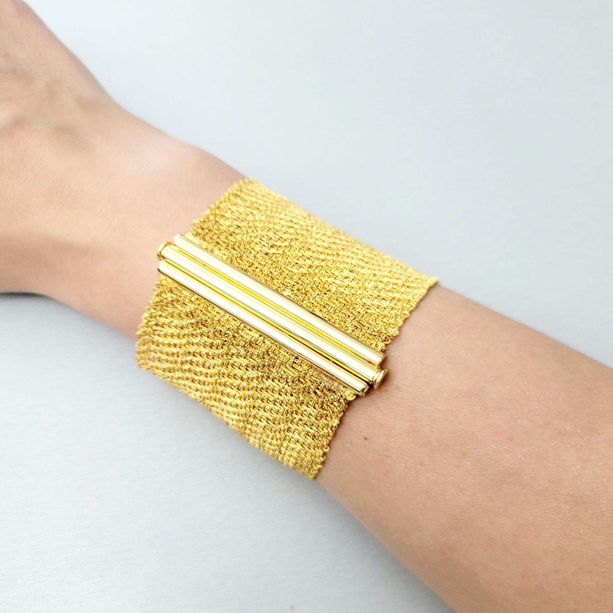 Youmna 18k  Gold Mesh  Bracelet For Sale 1