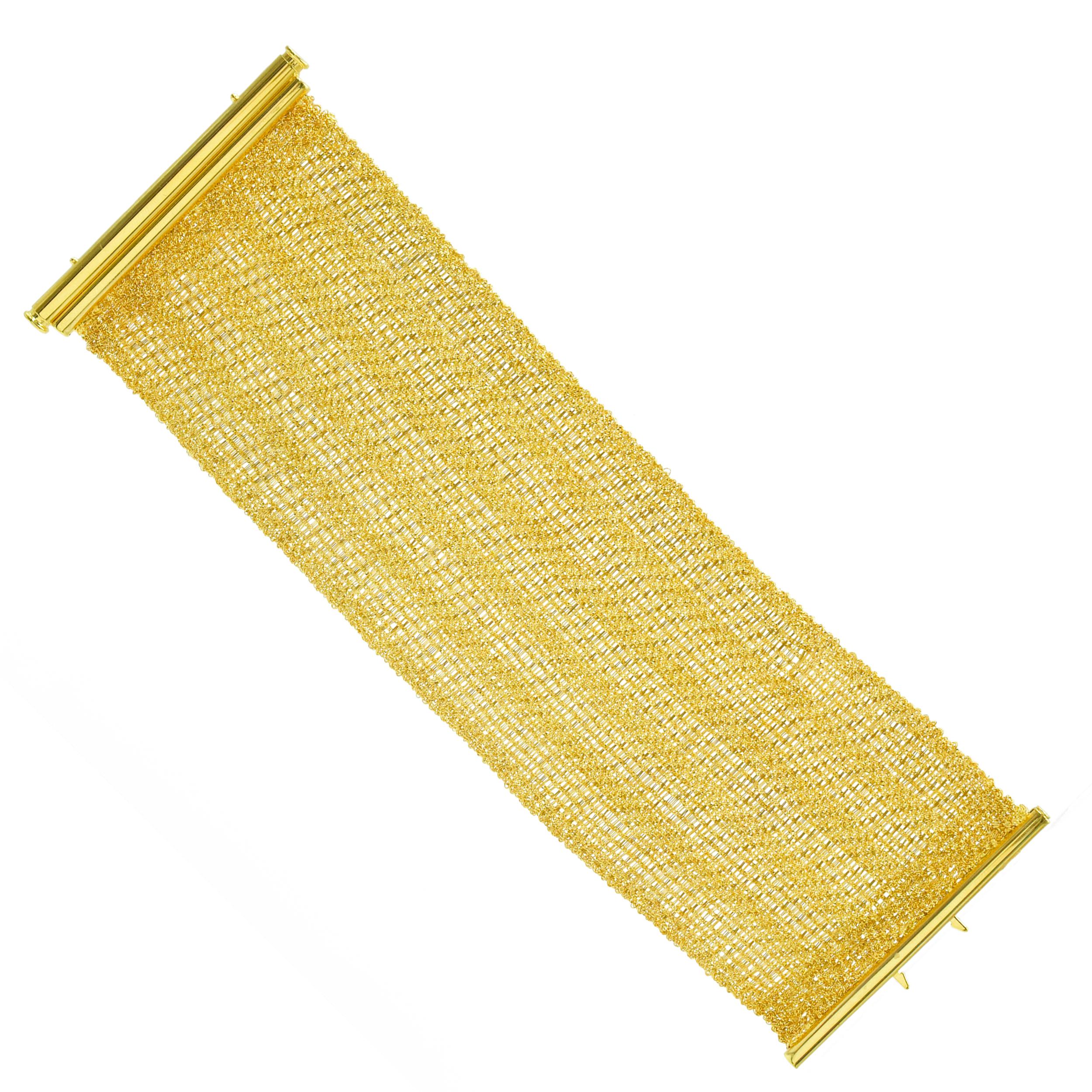 Youmna 18k  Gold Mesh  Bracelet For Sale 3