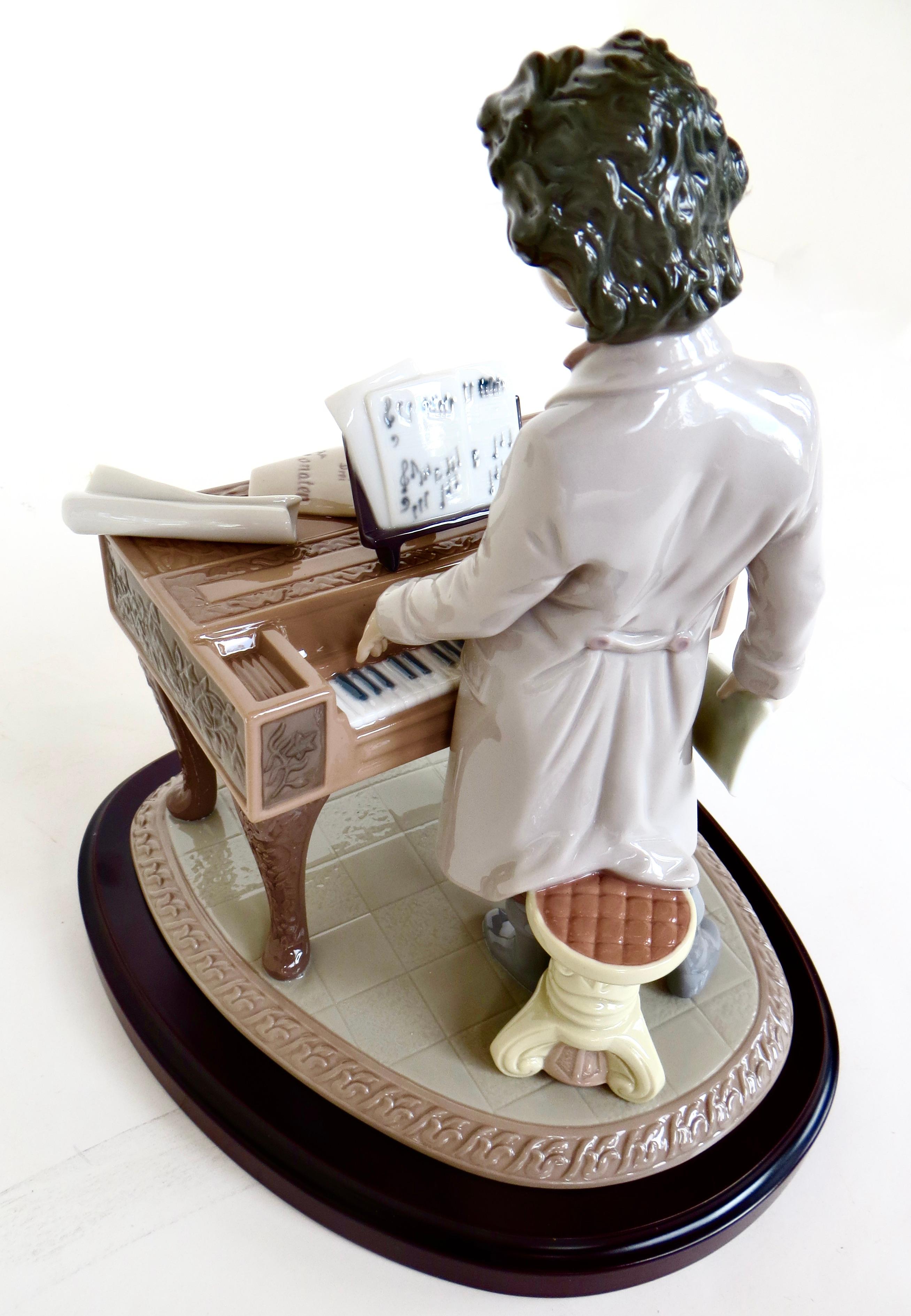 Escultura de porcelana 