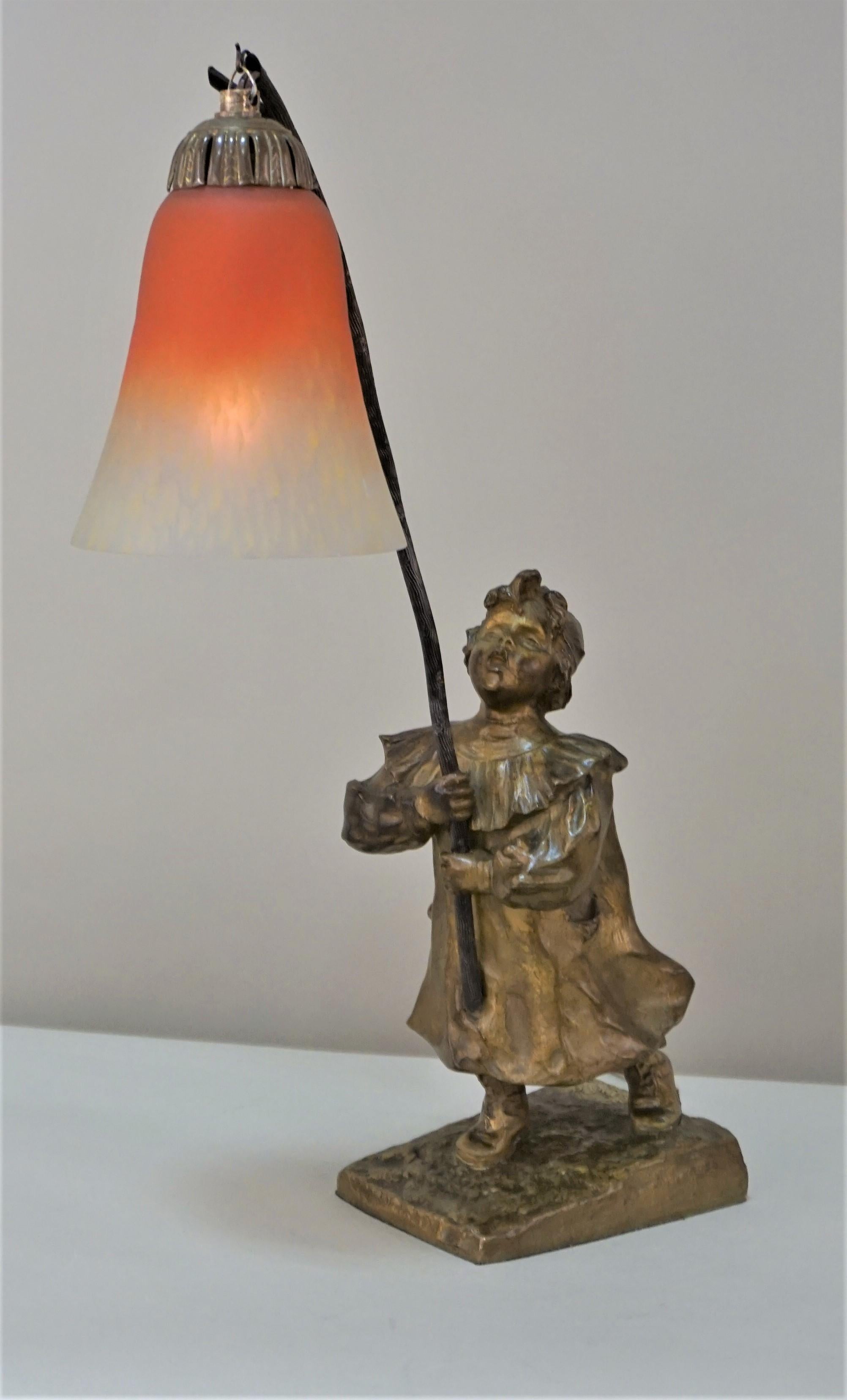 Early 20th Century Young Bronze Girl Art Glass Table Lamp For Sale