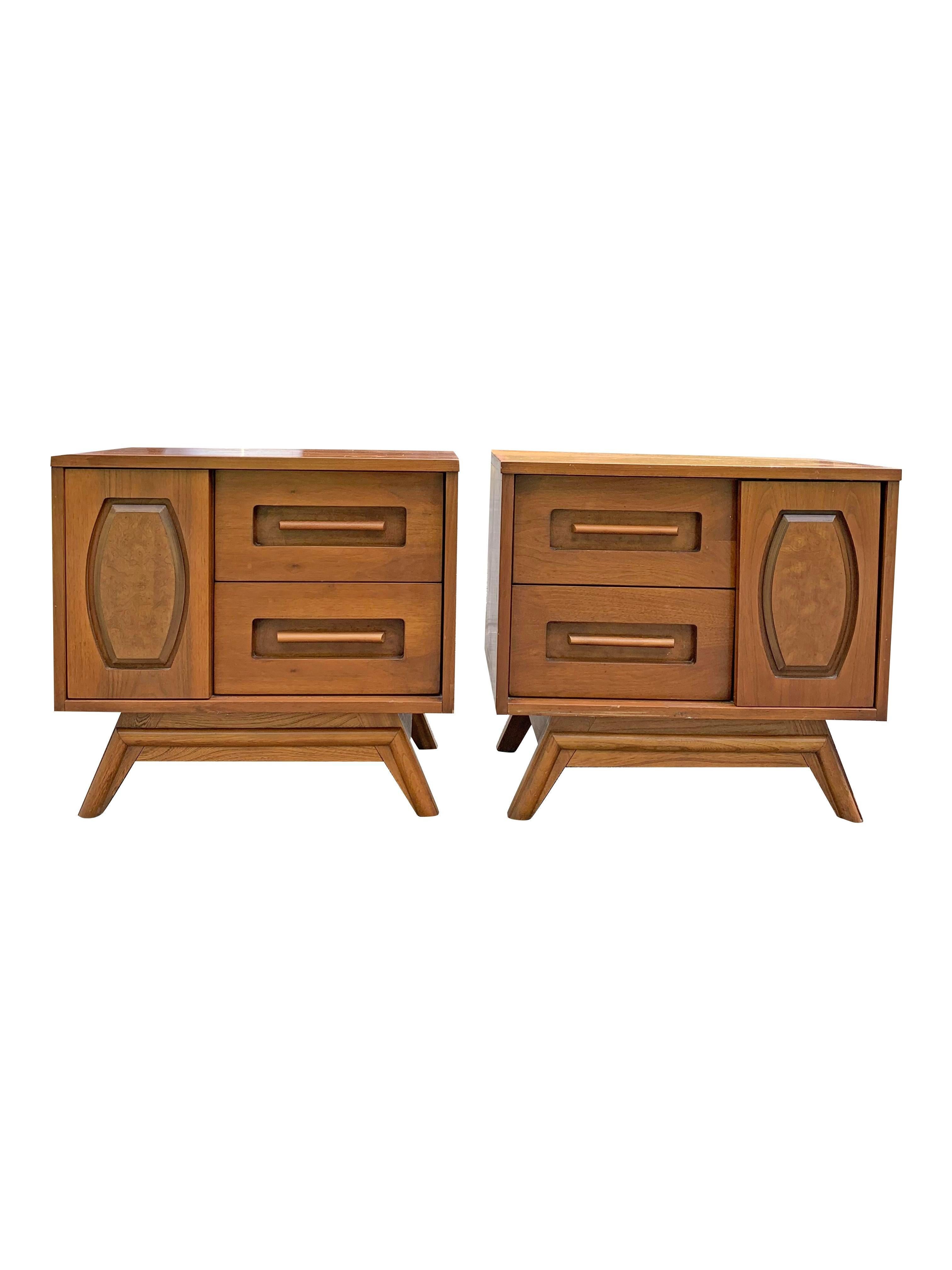 Young & Co Mid Century Modern Nightstands With Drawers for Storage - Set of 2 5