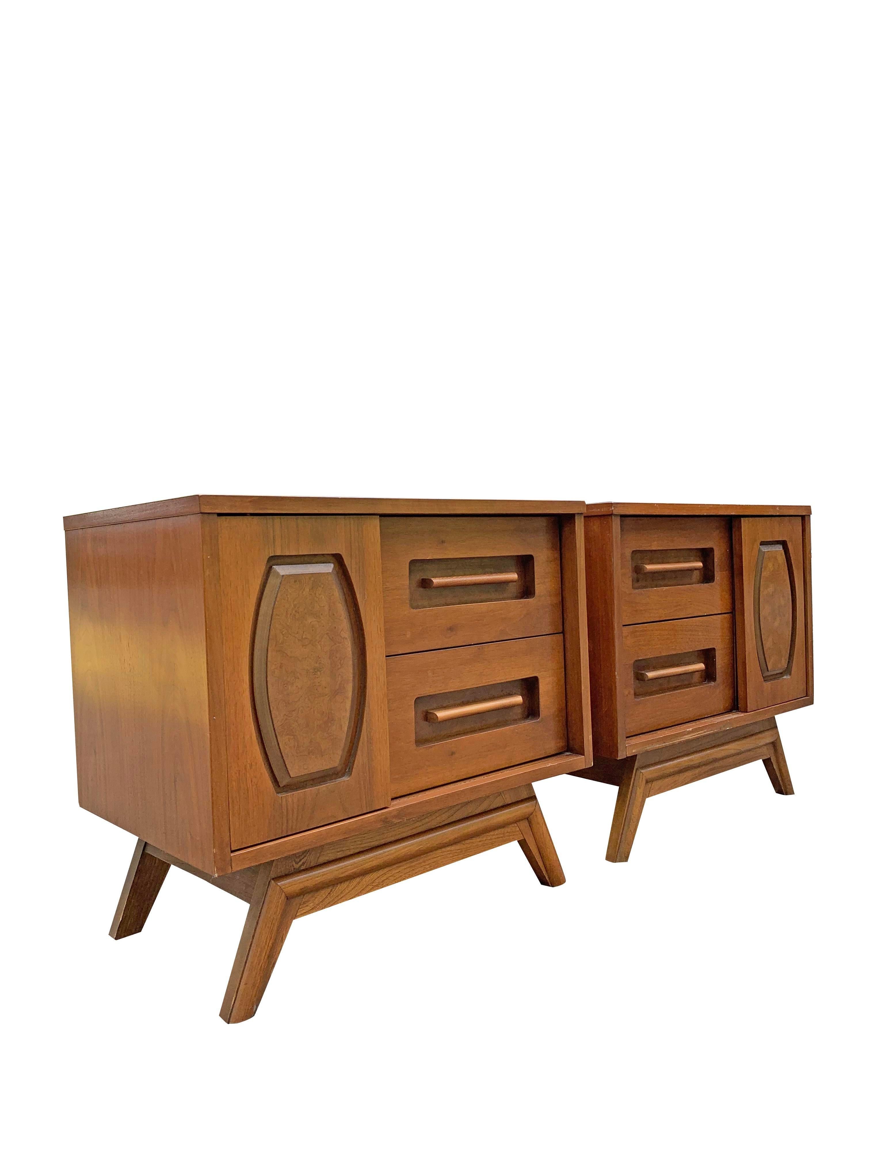 Wood Young & Co Mid Century Modern Nightstands With Drawers for Storage - Set of 2